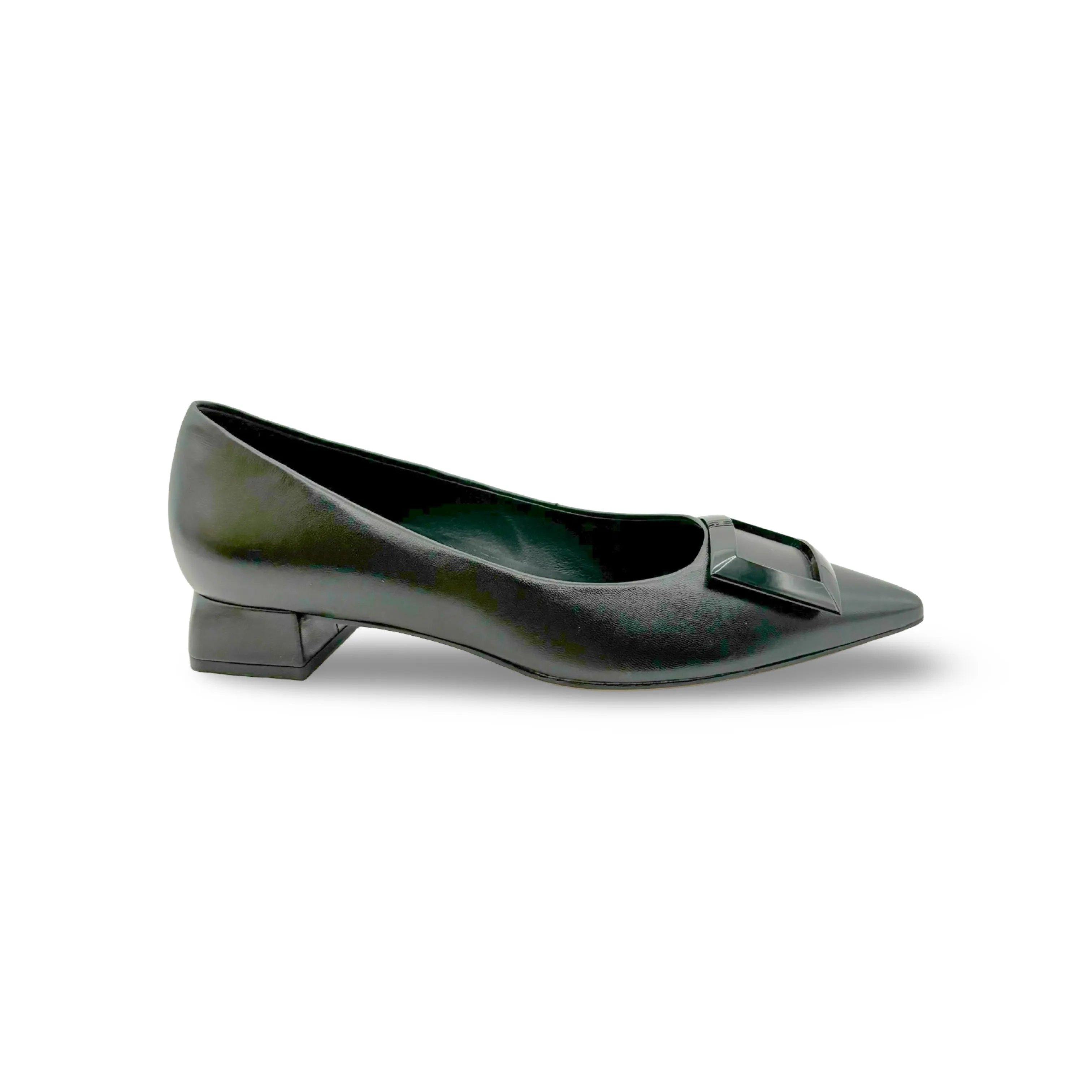 102220 Holly Black Leather Flat