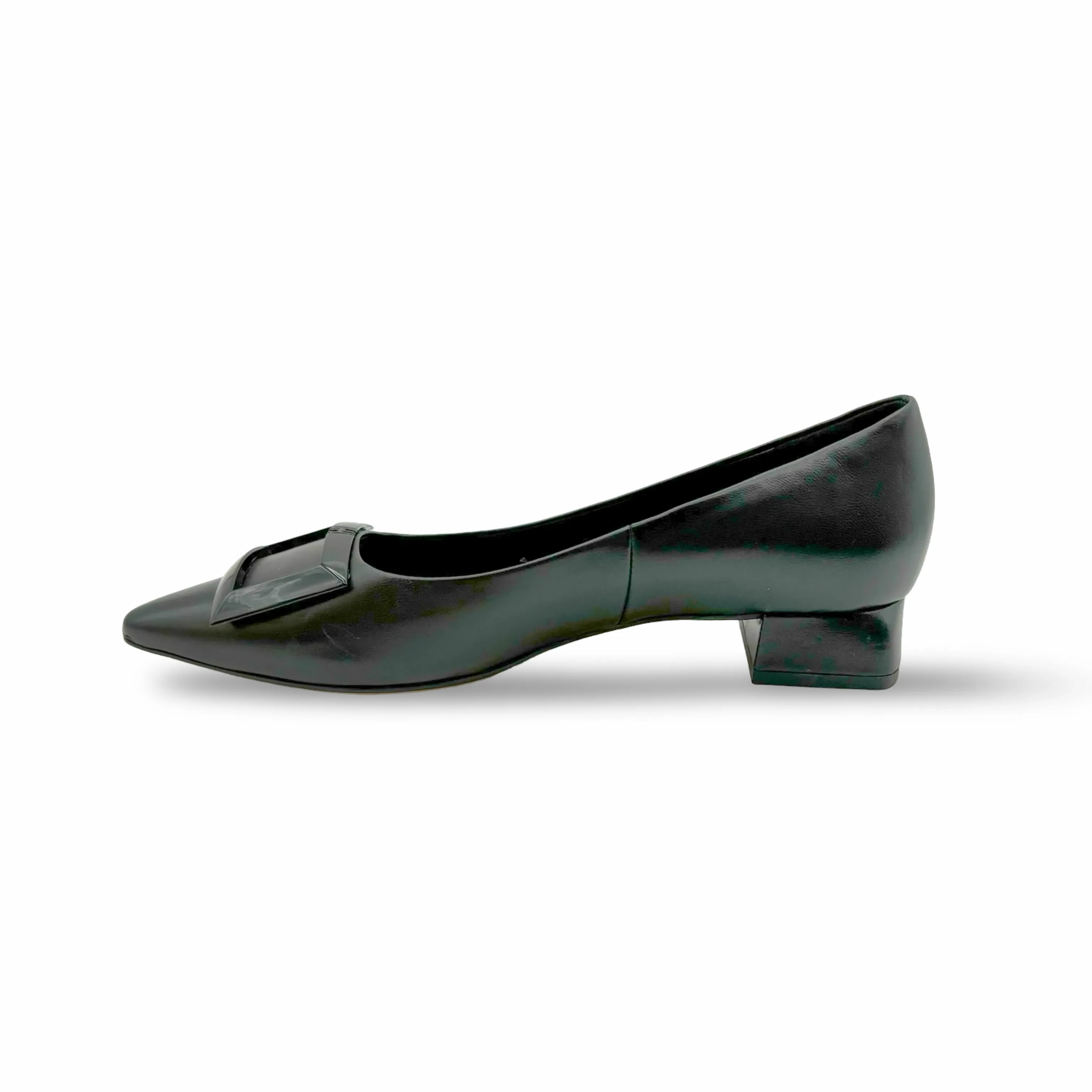 102220 Holly Black Leather Flat