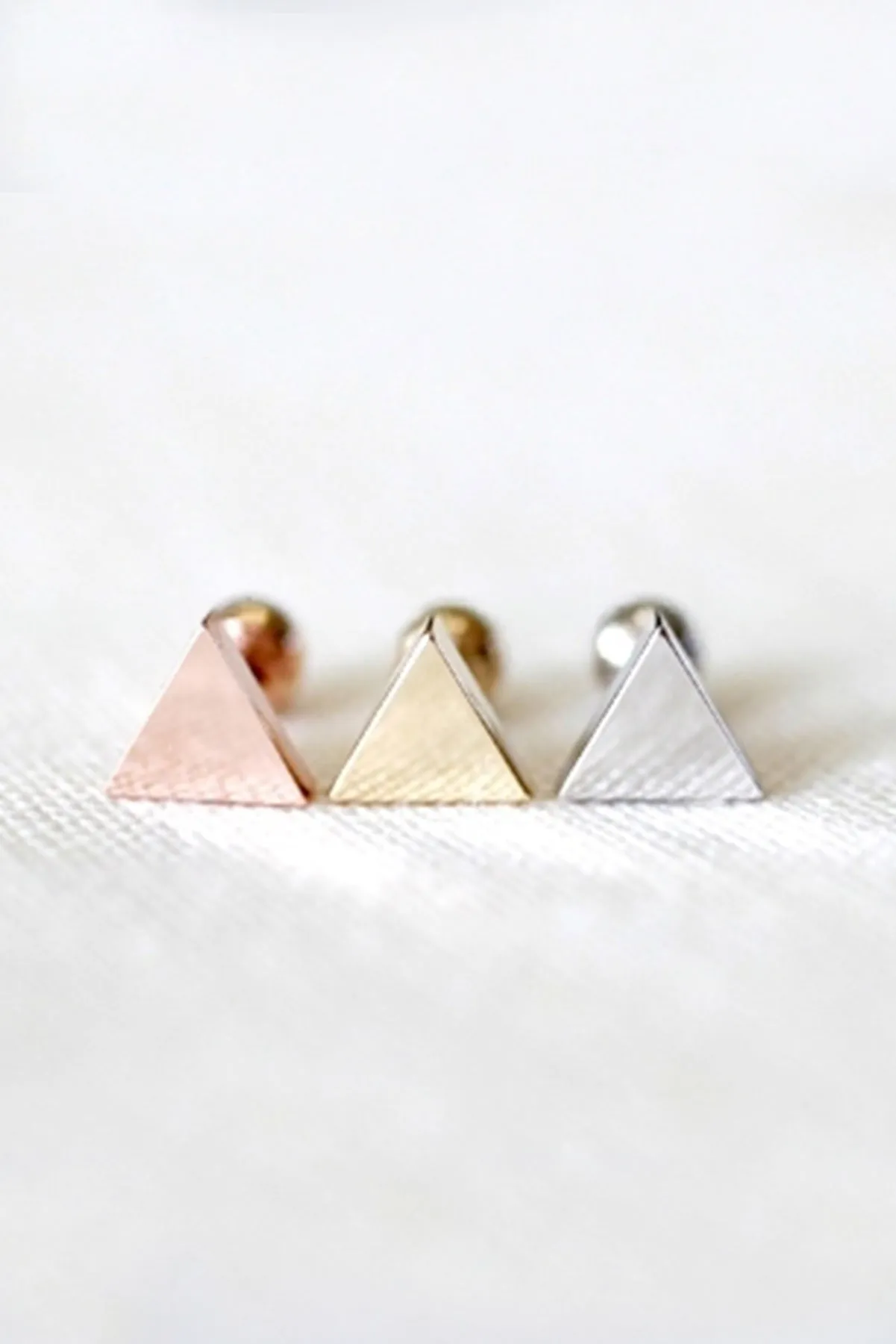 14k Solid Gold Triangle Heart Helix Cartilage Internally Threaded Flat Back Earring Labret Stud