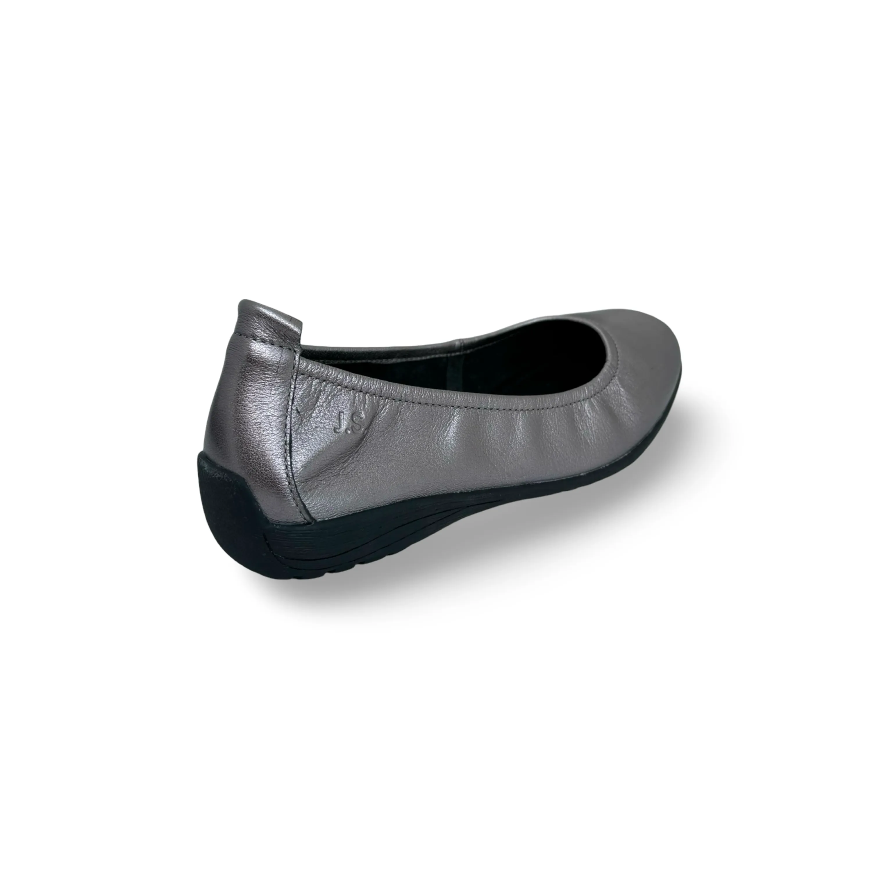 74801 Pewter Metallic Leather Flat