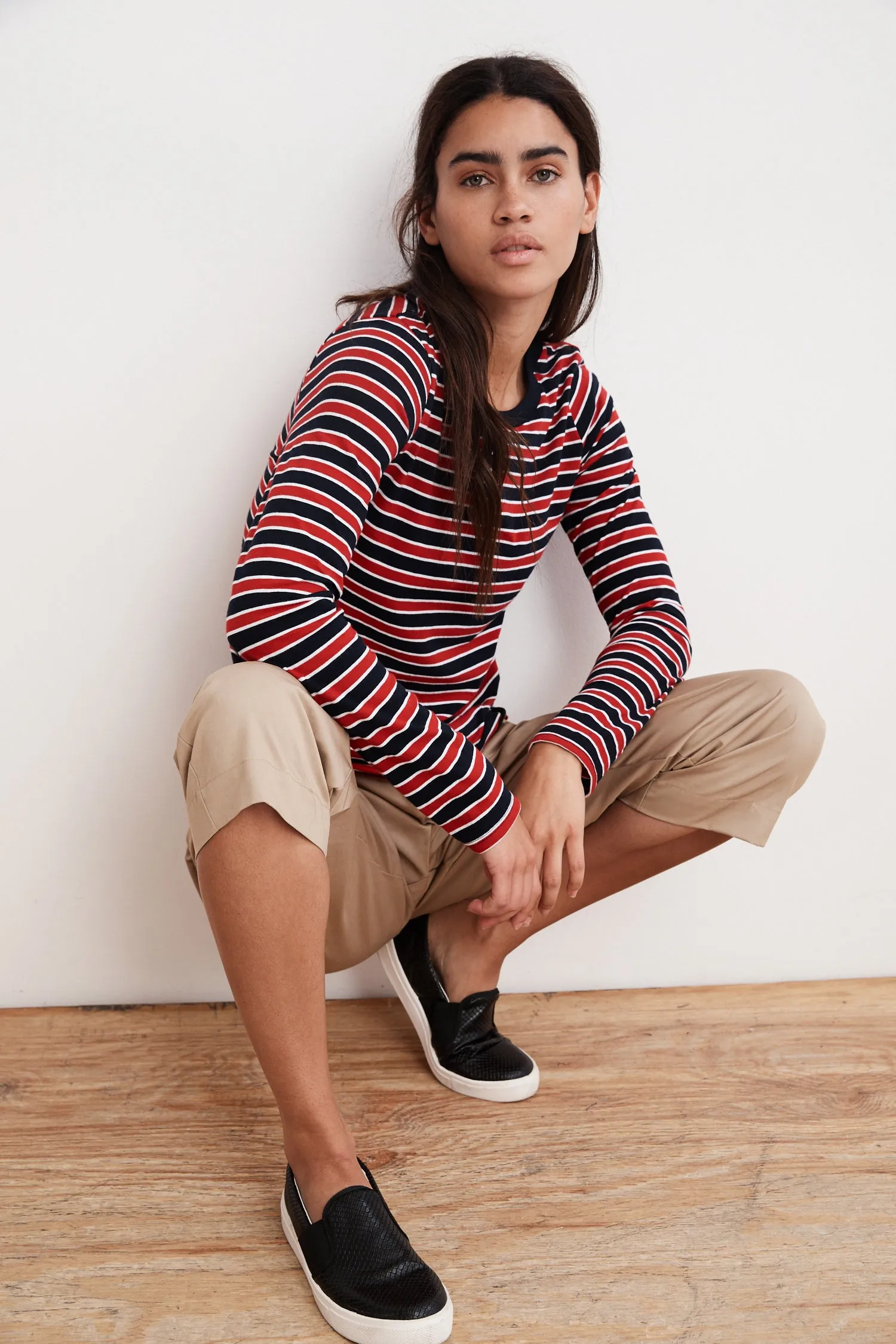 ARTY KNIT STRIPE CREW NECK TOP IN MULTI