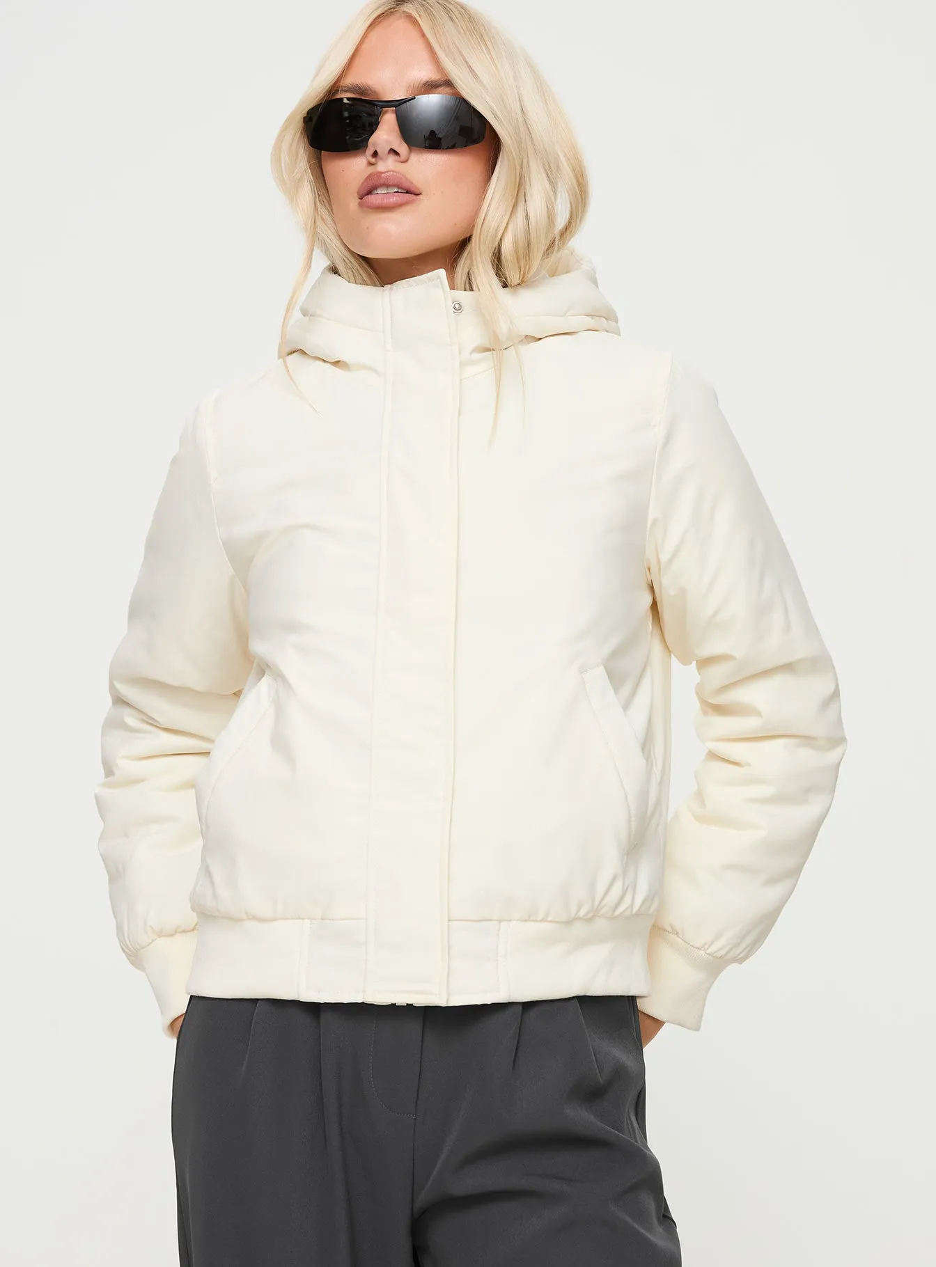 Battle Hooded Jacket Cream