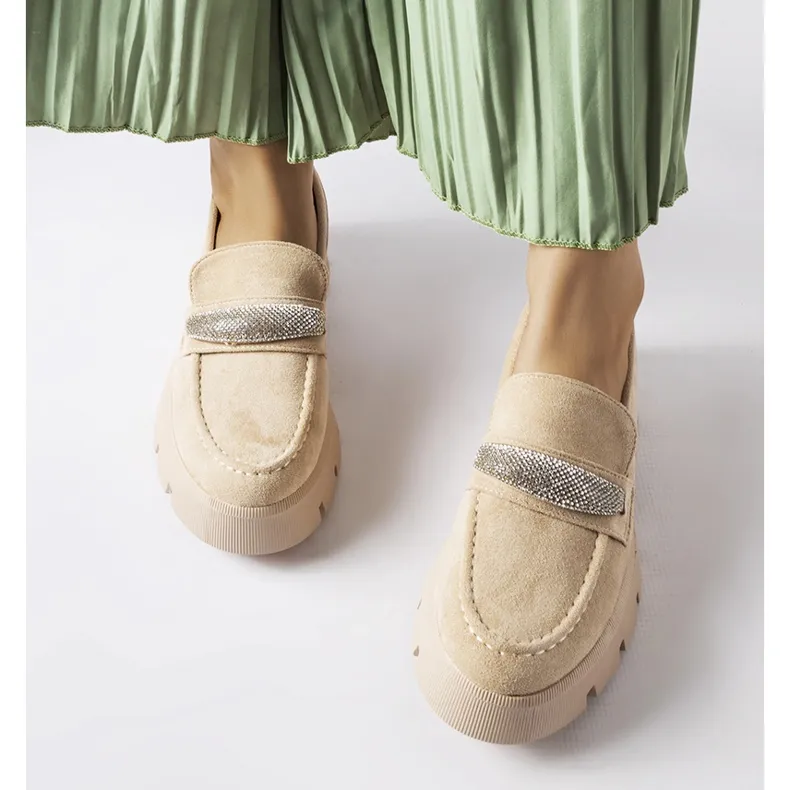 Beige moccasins with large Macario sole