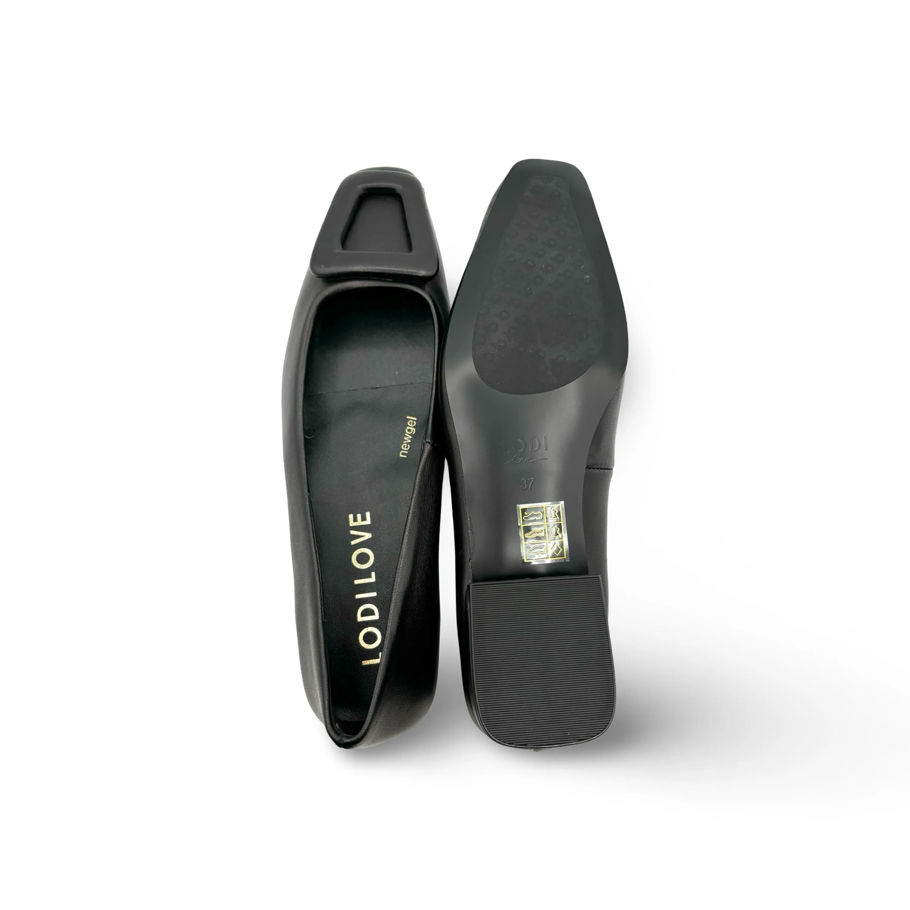 BR5115 Black Leather Flat