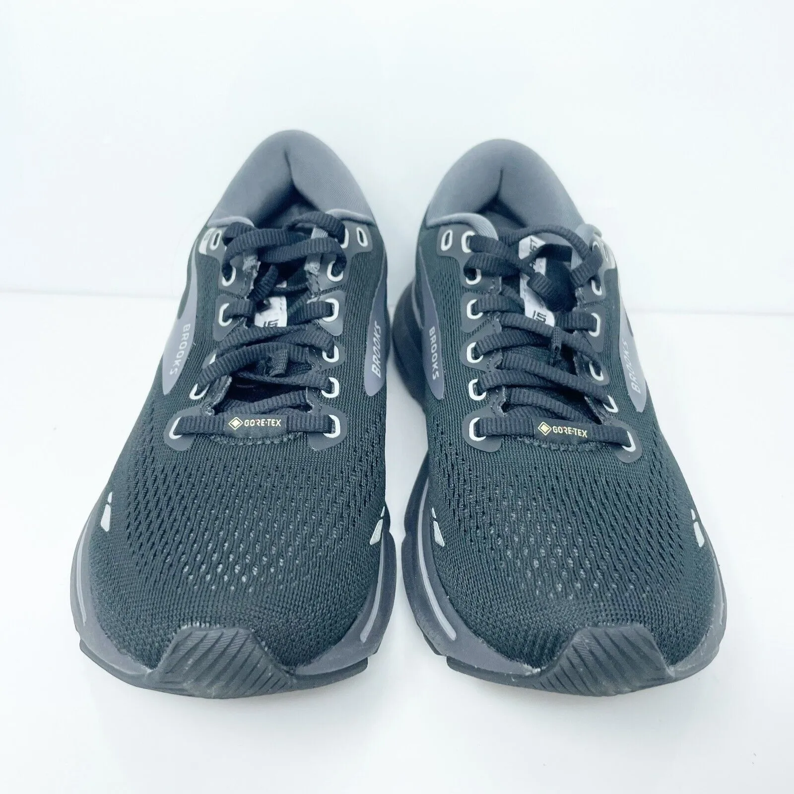 Brooks Womens Ghost 15 GTX 1203821B022 Black Running Shoes Sneakers Size 7 B