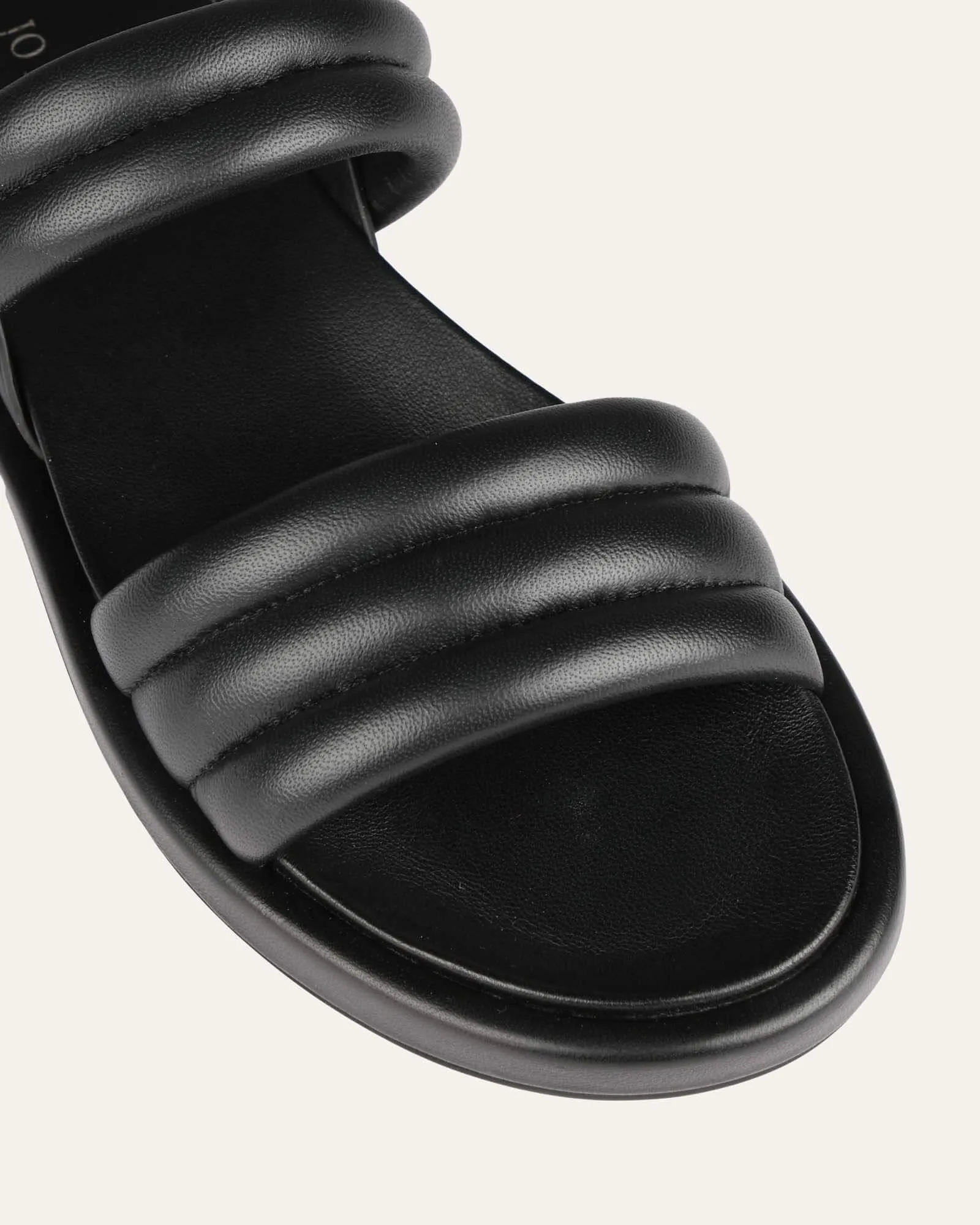 Cabel flat sandals black leather