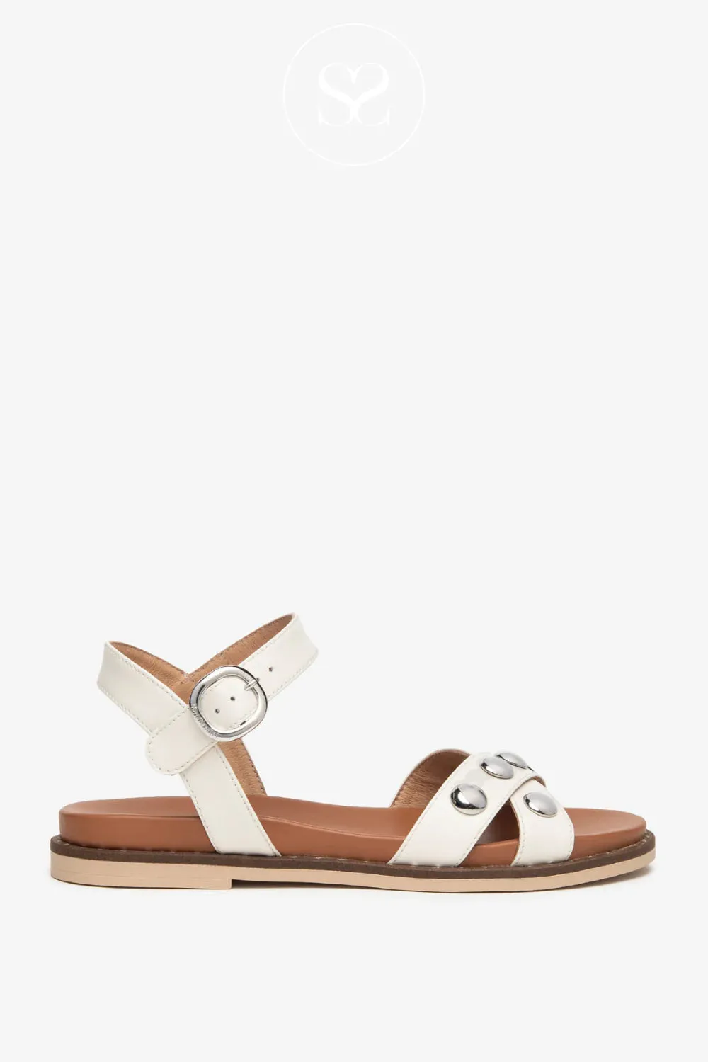 CREAM LEATHER FLAT SANDALS-NERO GIARDINI