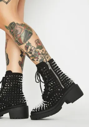 Daring Spiked Footwear