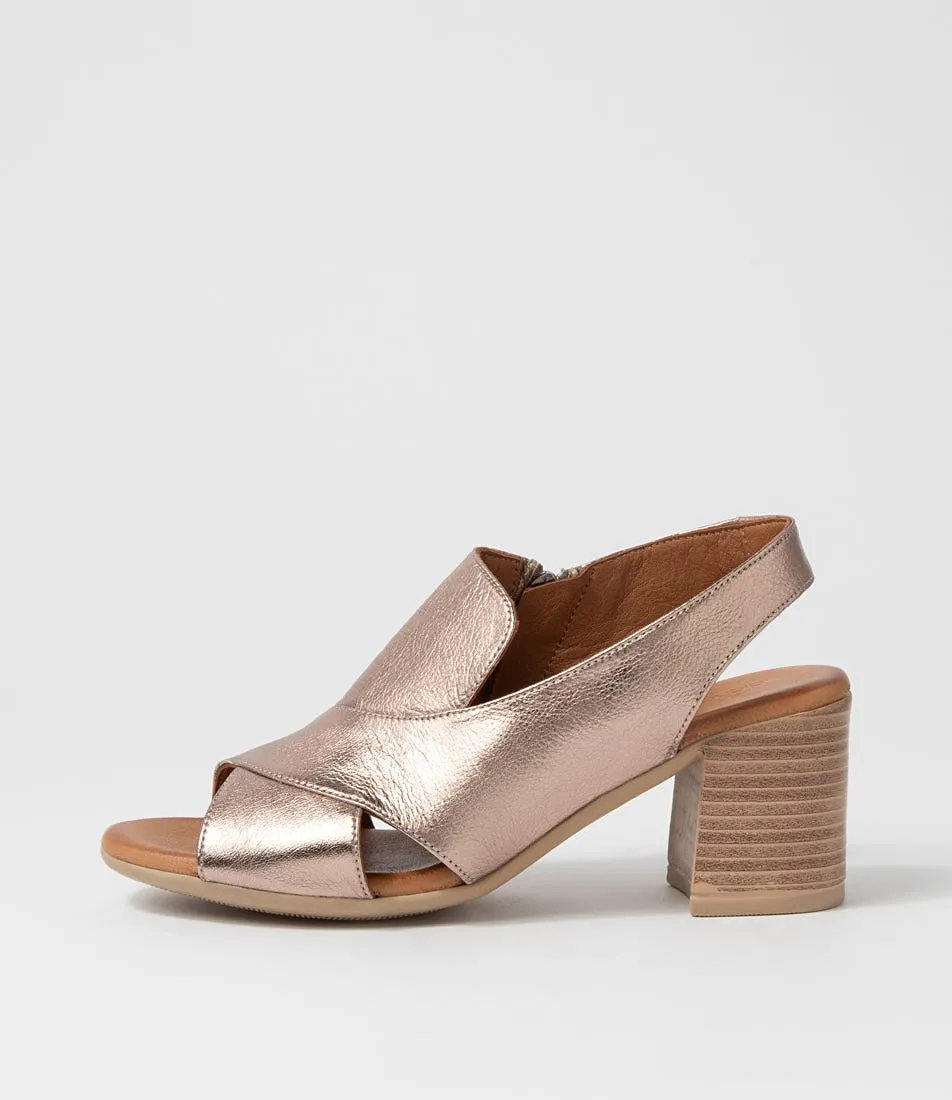 DIANA FERRARI Wondir Pewter Leather Sandals