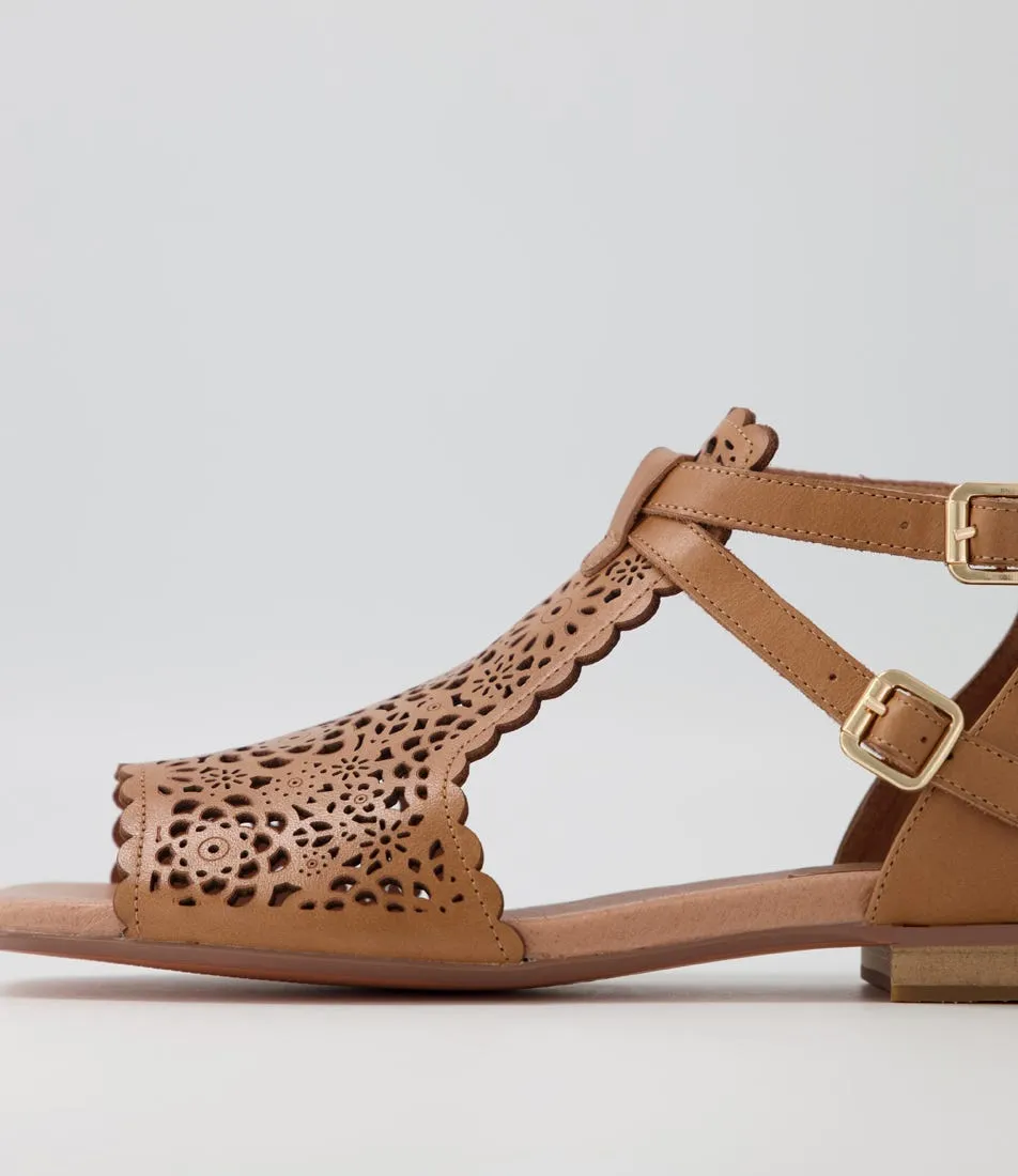 DJANGO & JULIETTE Paedan Tan Leather Sandals