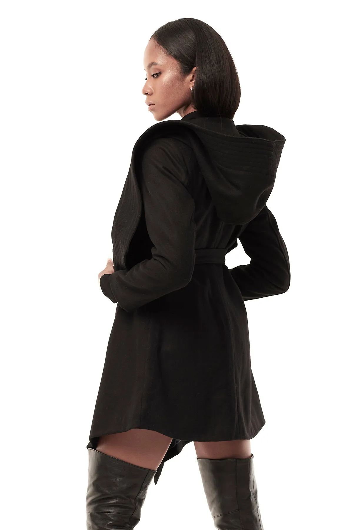 DRAPED HOOD COAT IN BLACK