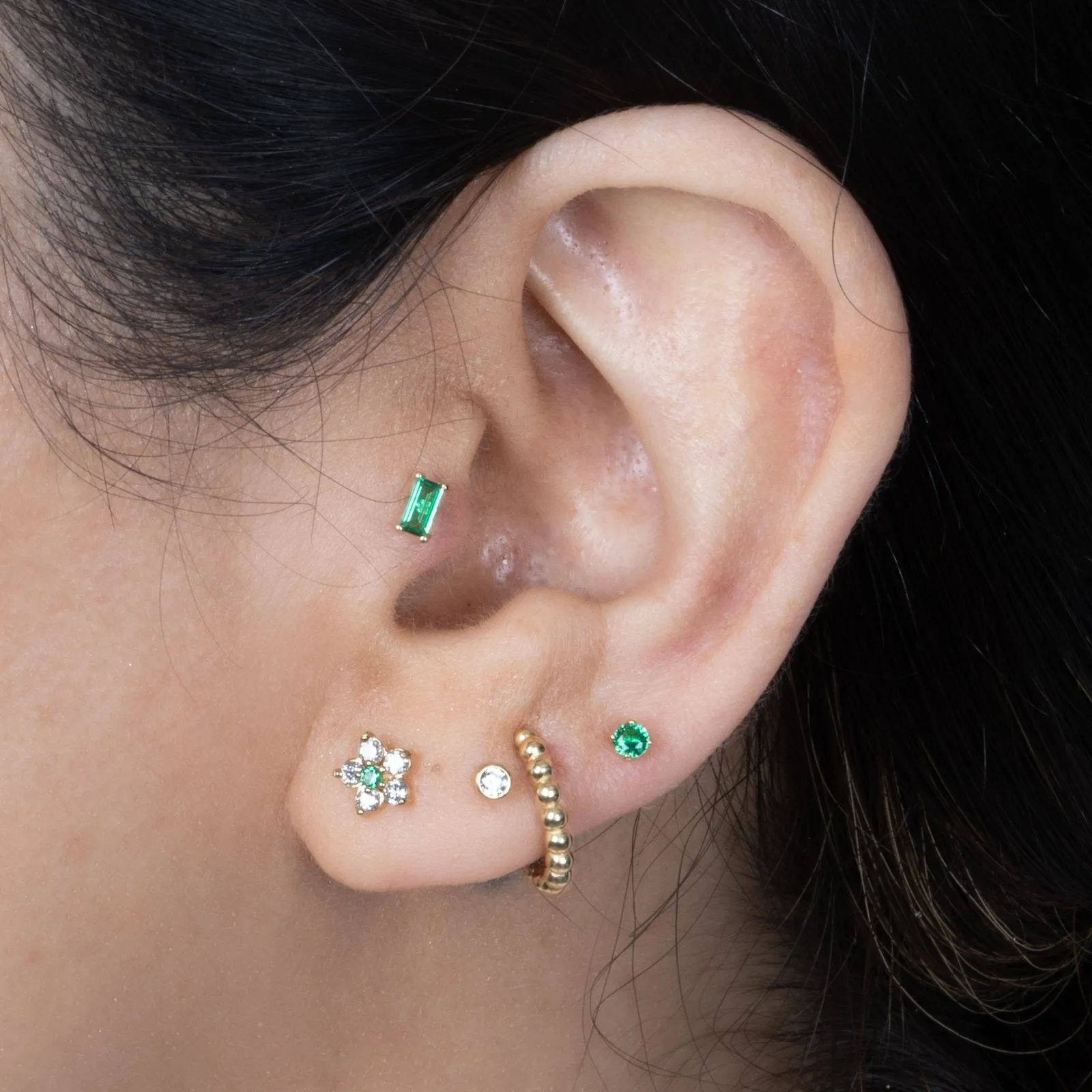 Flat Back Stud with Emerald Baguette Detail