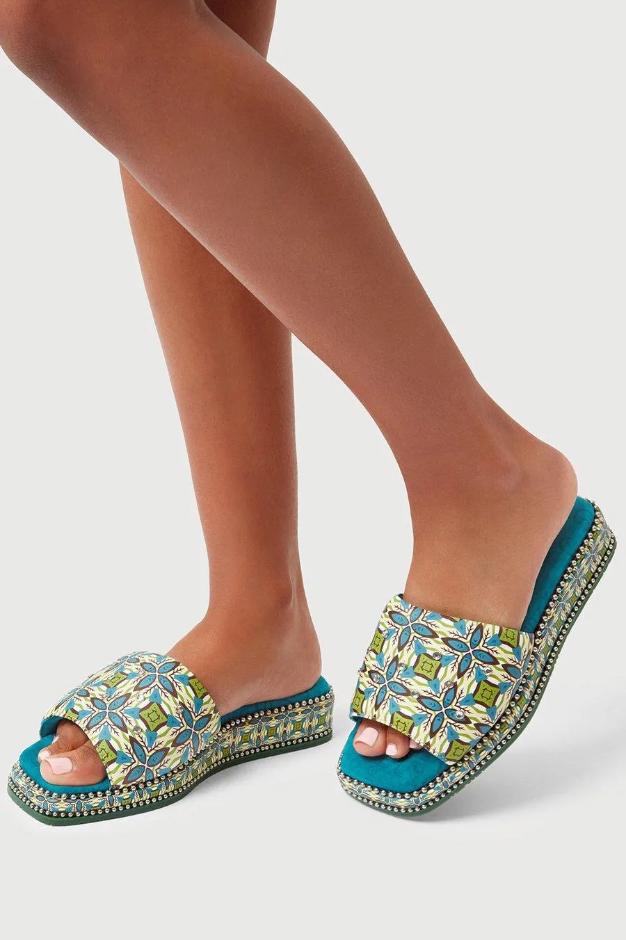 Luxurious Blue Emerald Prince Flats