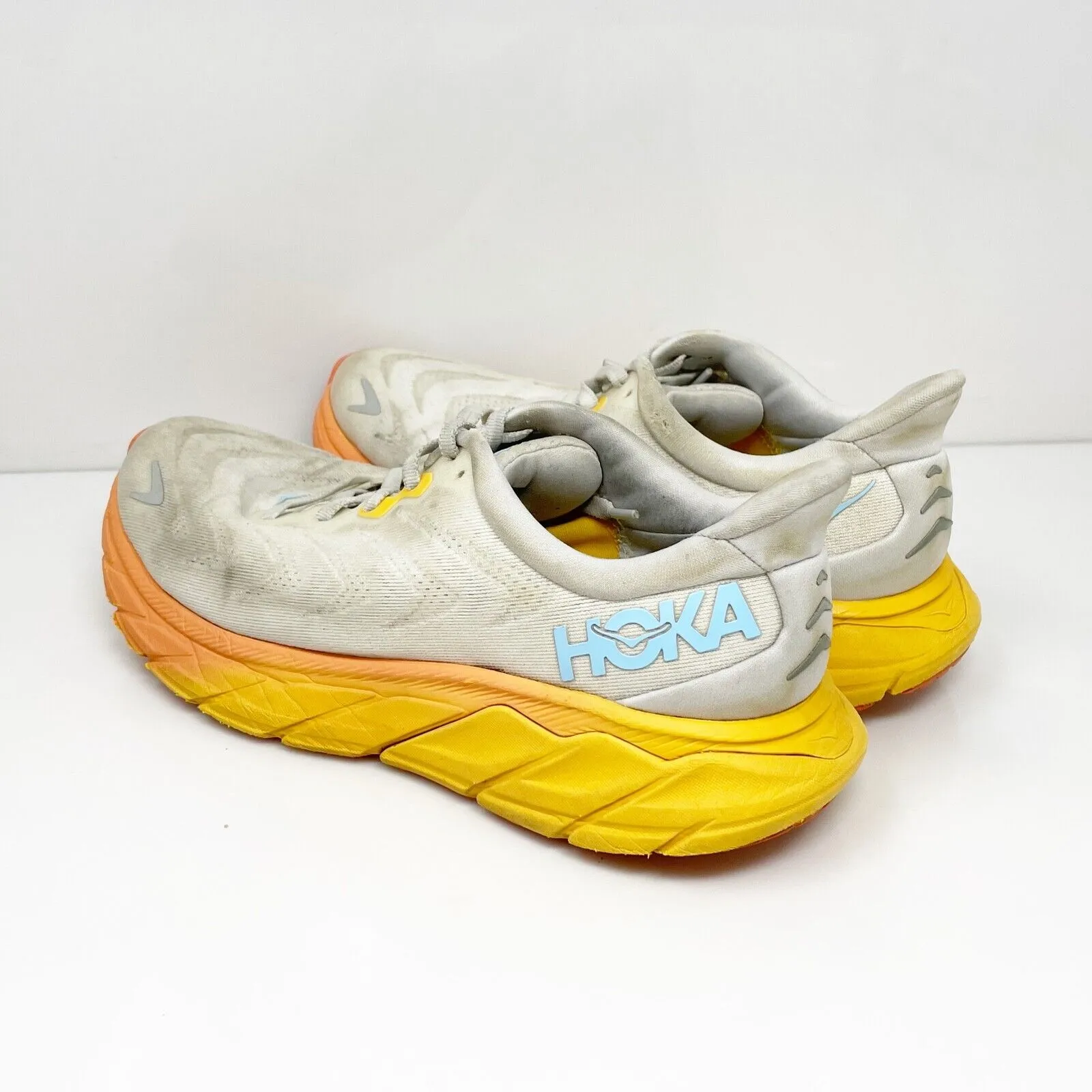 Hoka One One Womens Arahi 6 1123195 NCBDB White Running Shoes Sneakers Size 8 B