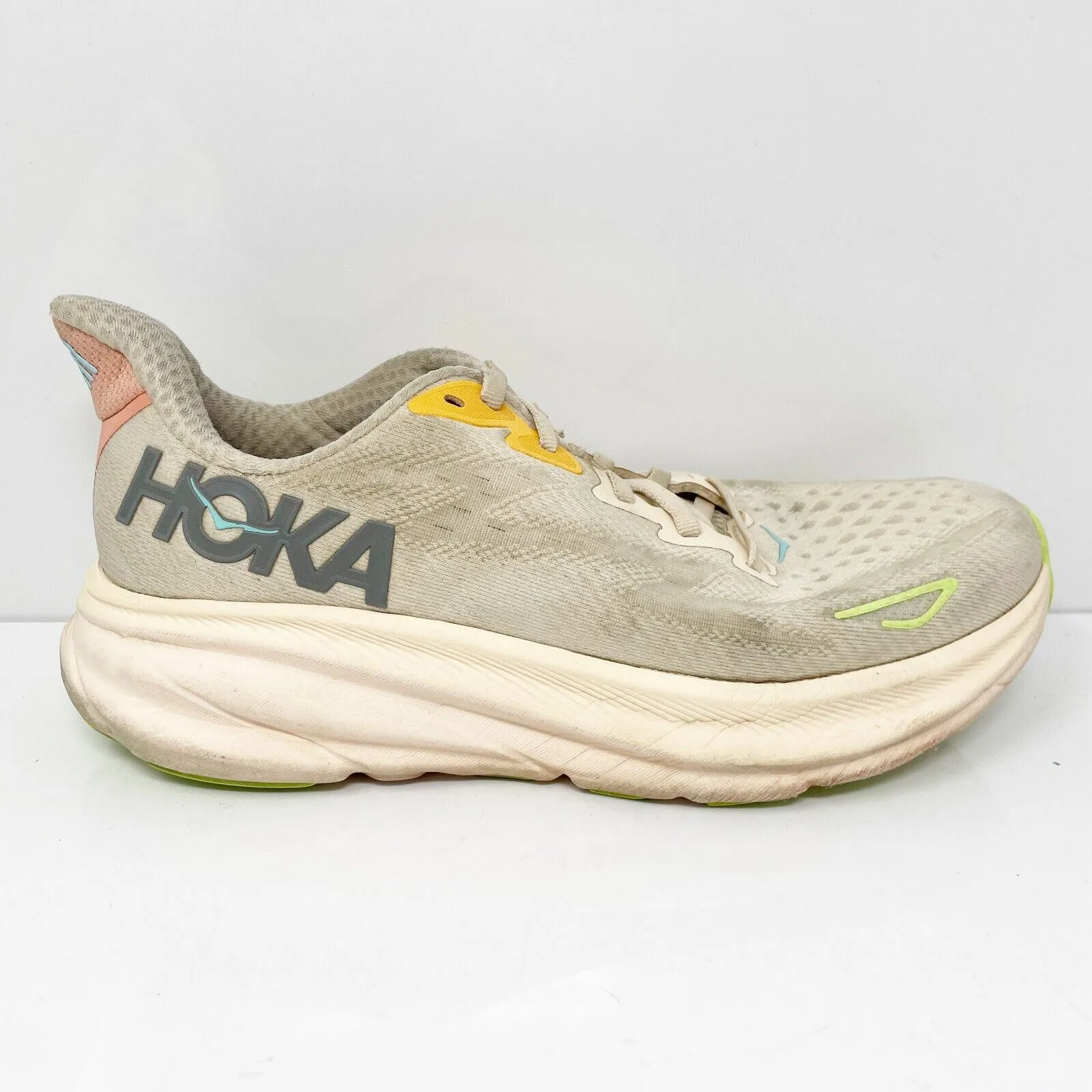 Hoka One One Womens Clifton 9 1127896 VLS Beige Running Shoes Sneakers Sz 7.5 B