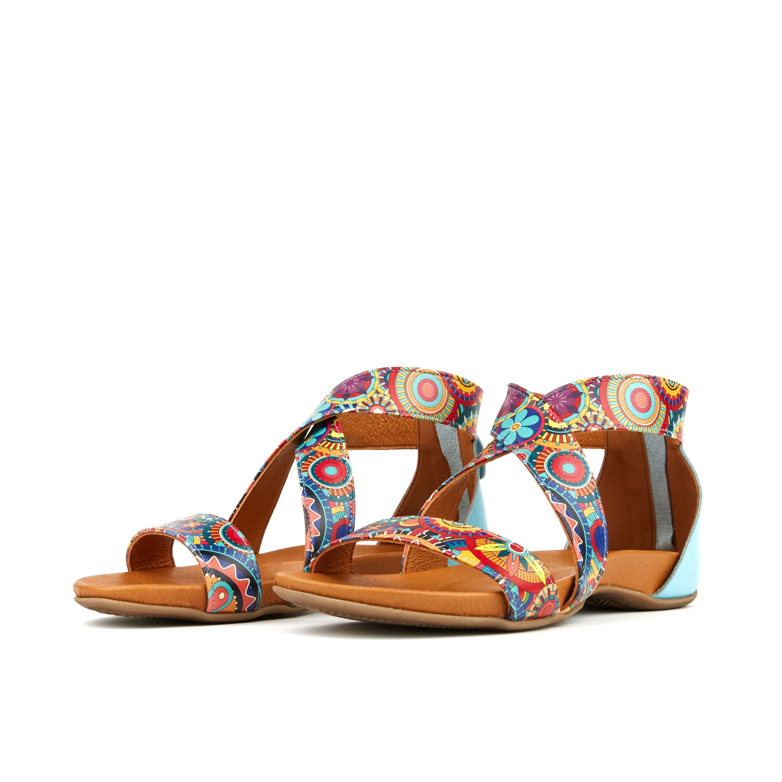 ISABELLA BLUE SIGNATURE - Women's covered heel flat criss cross leather sandal