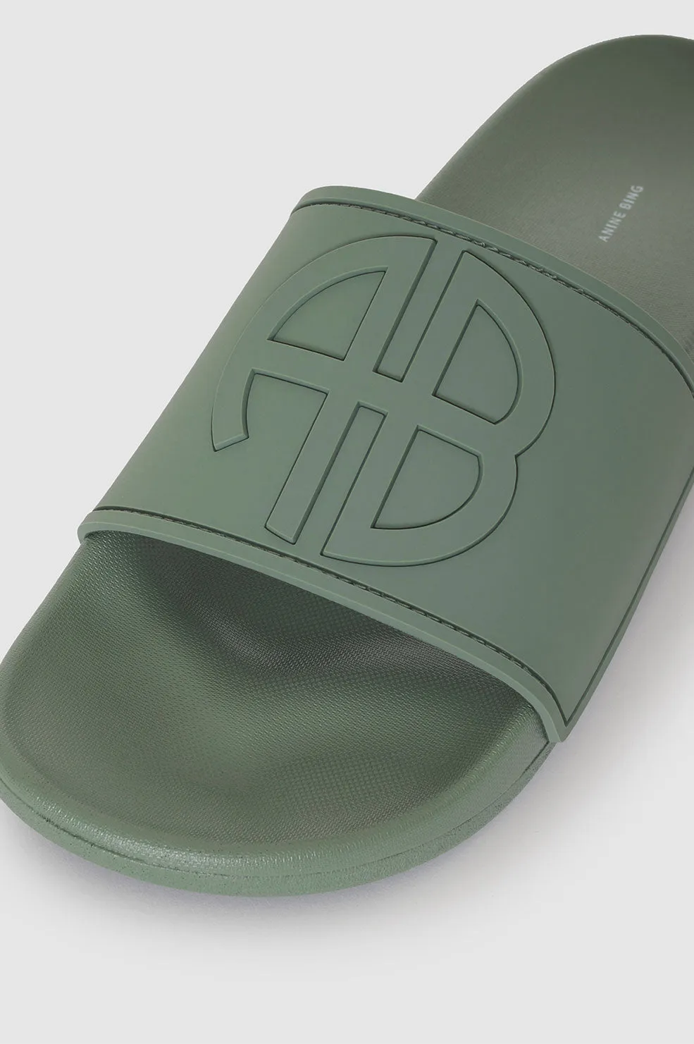 Isla Slides - Artichoke Monogram