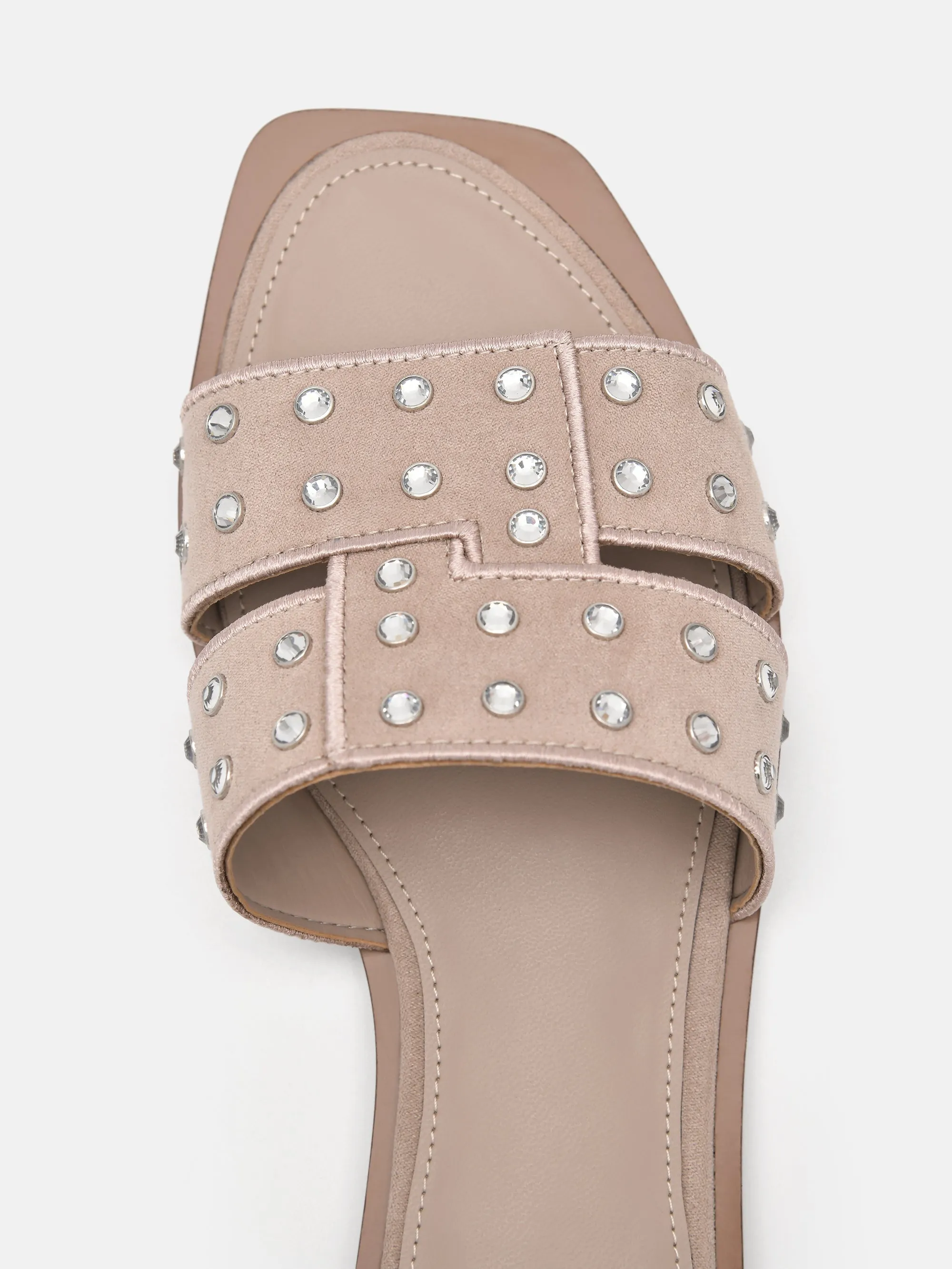 Iza Embellished Sandals