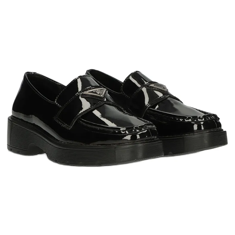 Lacquered Black Filippo DP3930 / 22 BK Moccasins