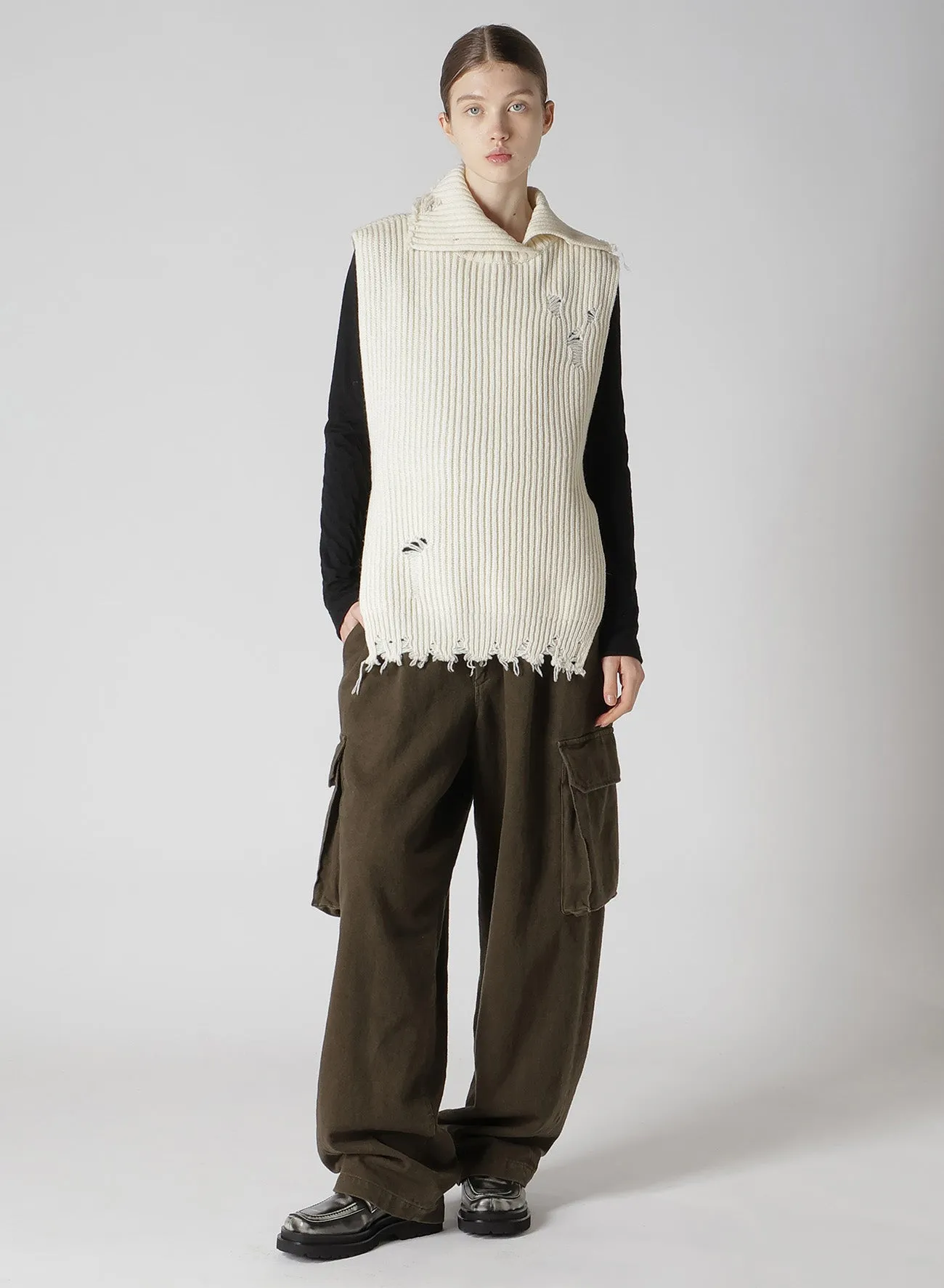 LAMB WOOL DAMAGED KNIT VEST