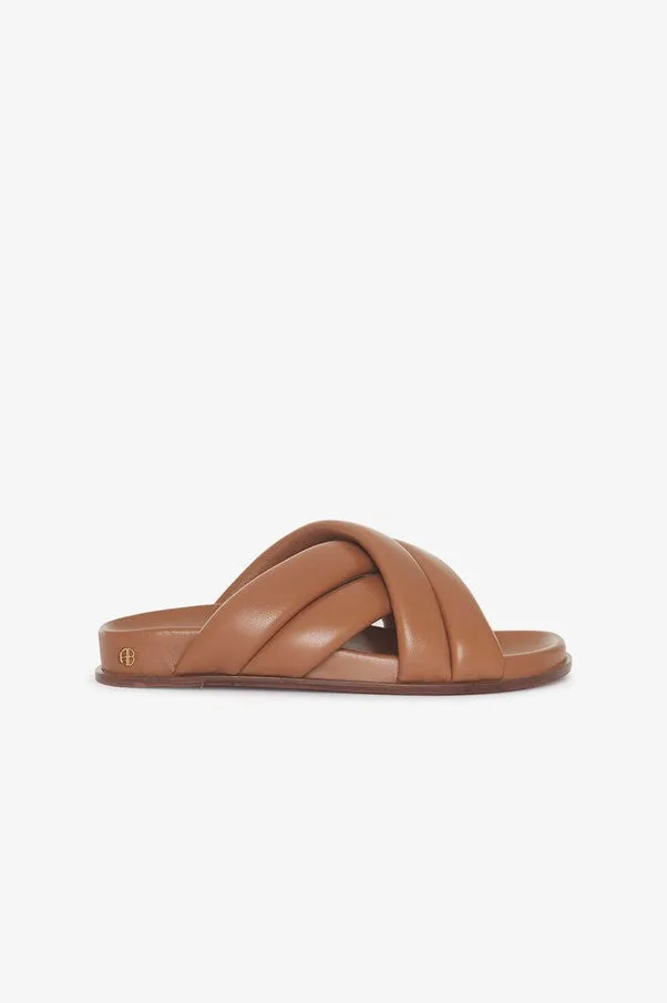 Lizzie Slides | Cognac