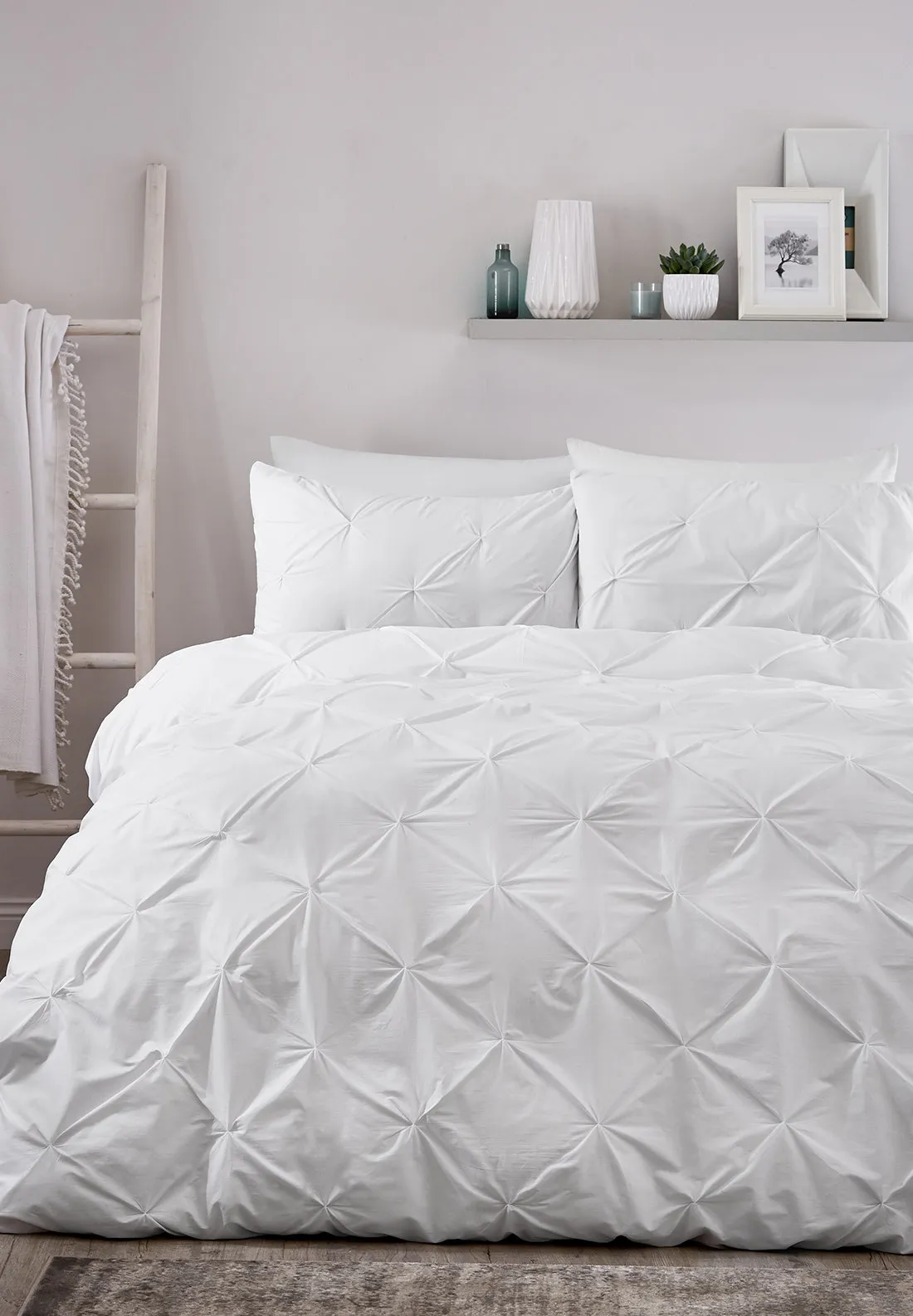 Lorna Duvet Cover Set - White