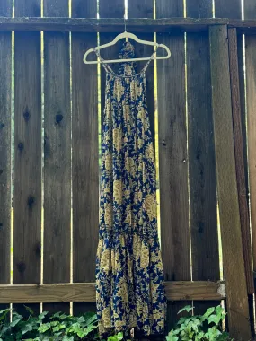 Maxi Dress for Women - Elegant Design - Size Medium - Topanga