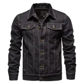 Men's slim fit denim jacket.