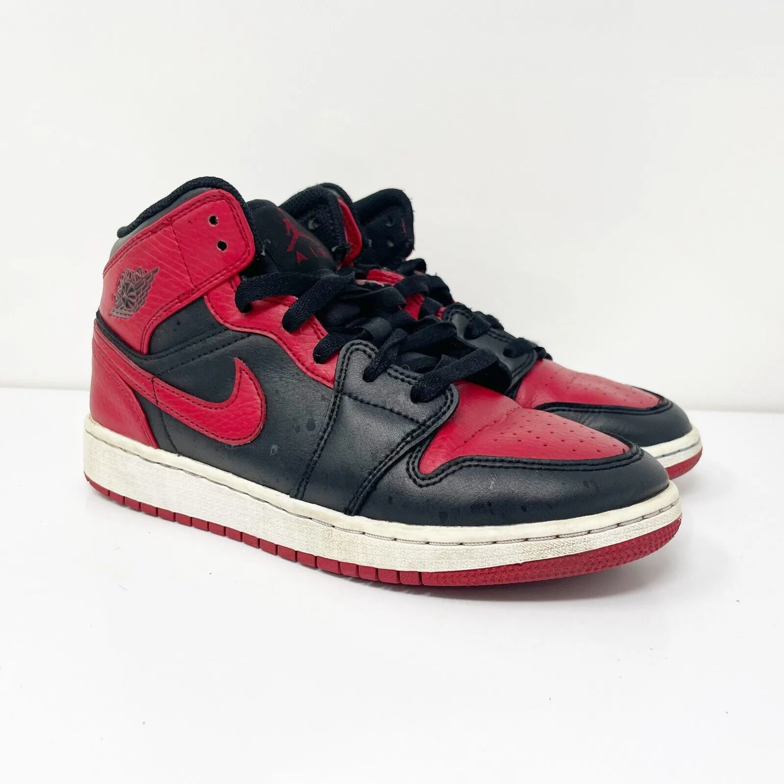 Nike Boys Air Jordan 1 Mid 554725-074 Red Basketball Shoes Sneakers Size 4Y