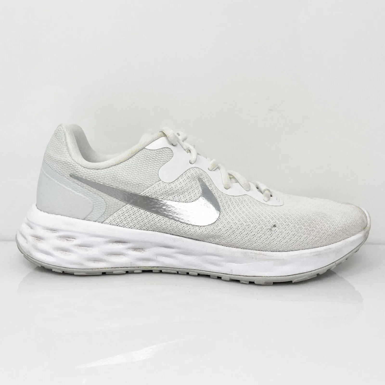 Nike Womens Revolution 6 DC3729-101 White Running Shoes Sneakers Size 8