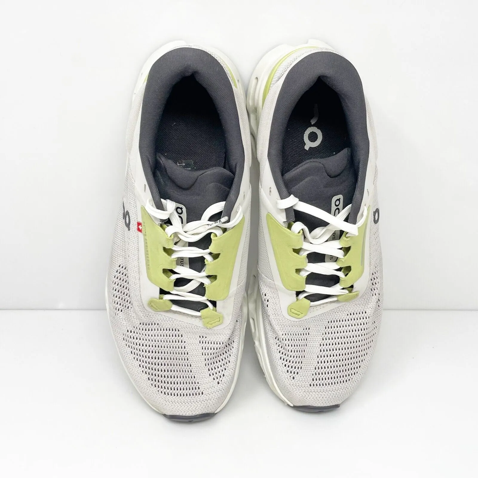 On Womens Cloudstratus 3 Gray Running Shoes Sneakers Size 8