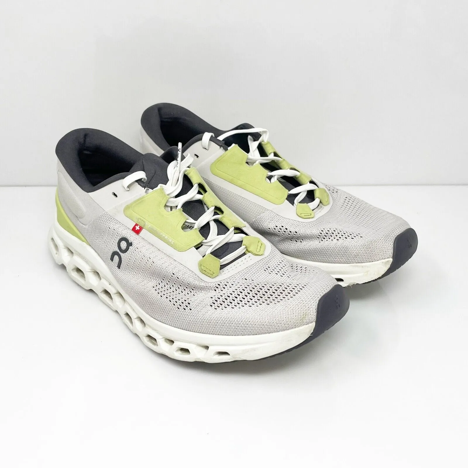 On Womens Cloudstratus 3 Gray Running Shoes Sneakers Size 8