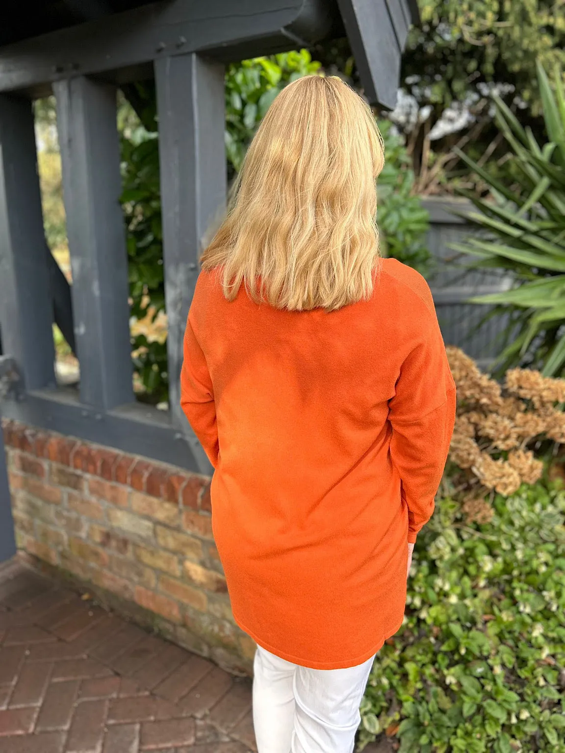 V Neck Nicole Orange Fine Knit