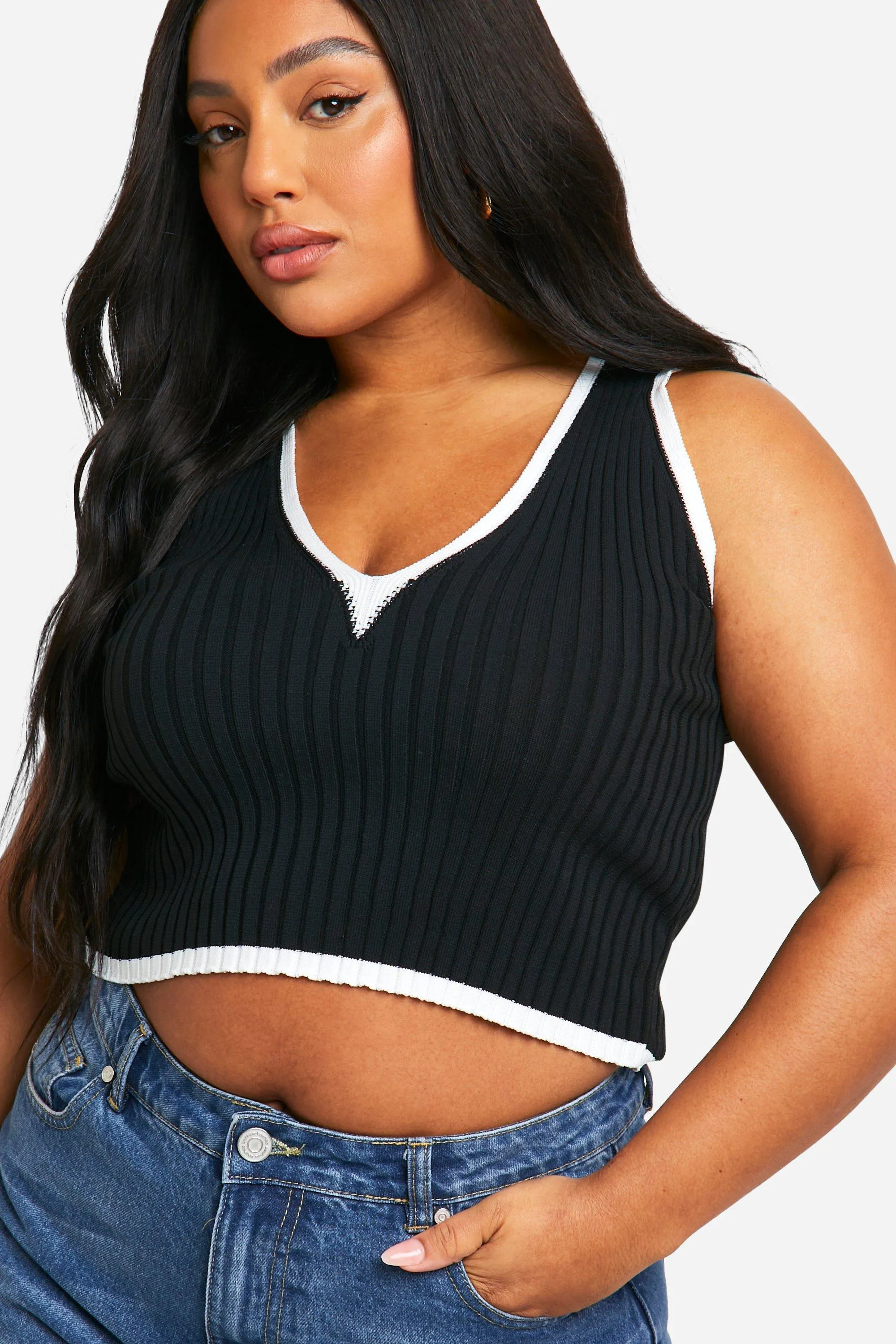 Plus Size V Neck Knitted Crop Top - Jumpers, Cardigans | boohoo