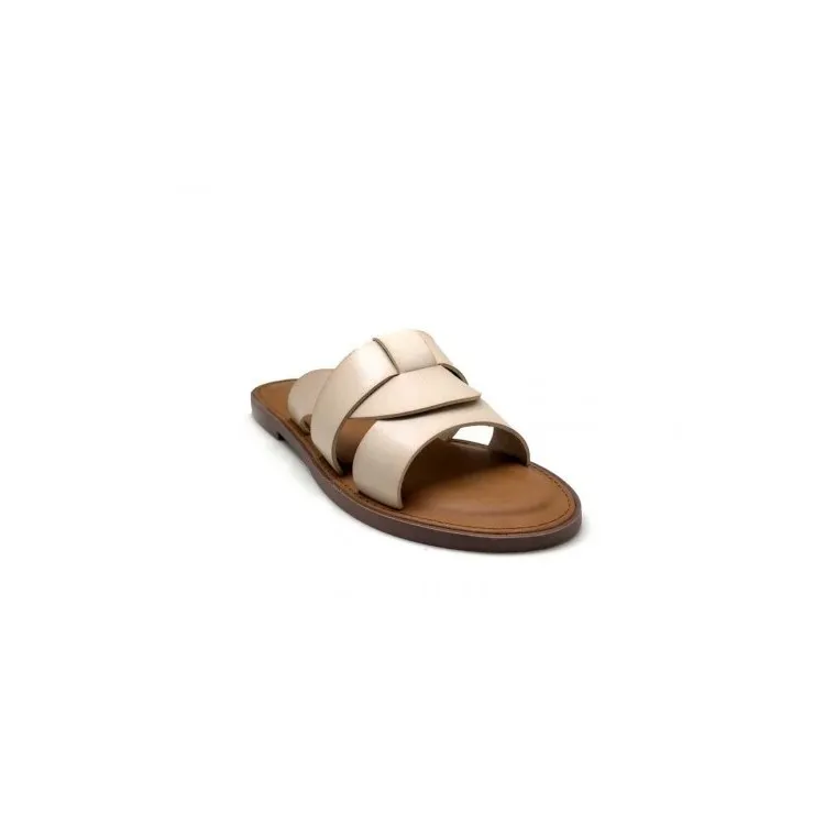 Comfortable Beige Sandal Flat 79386