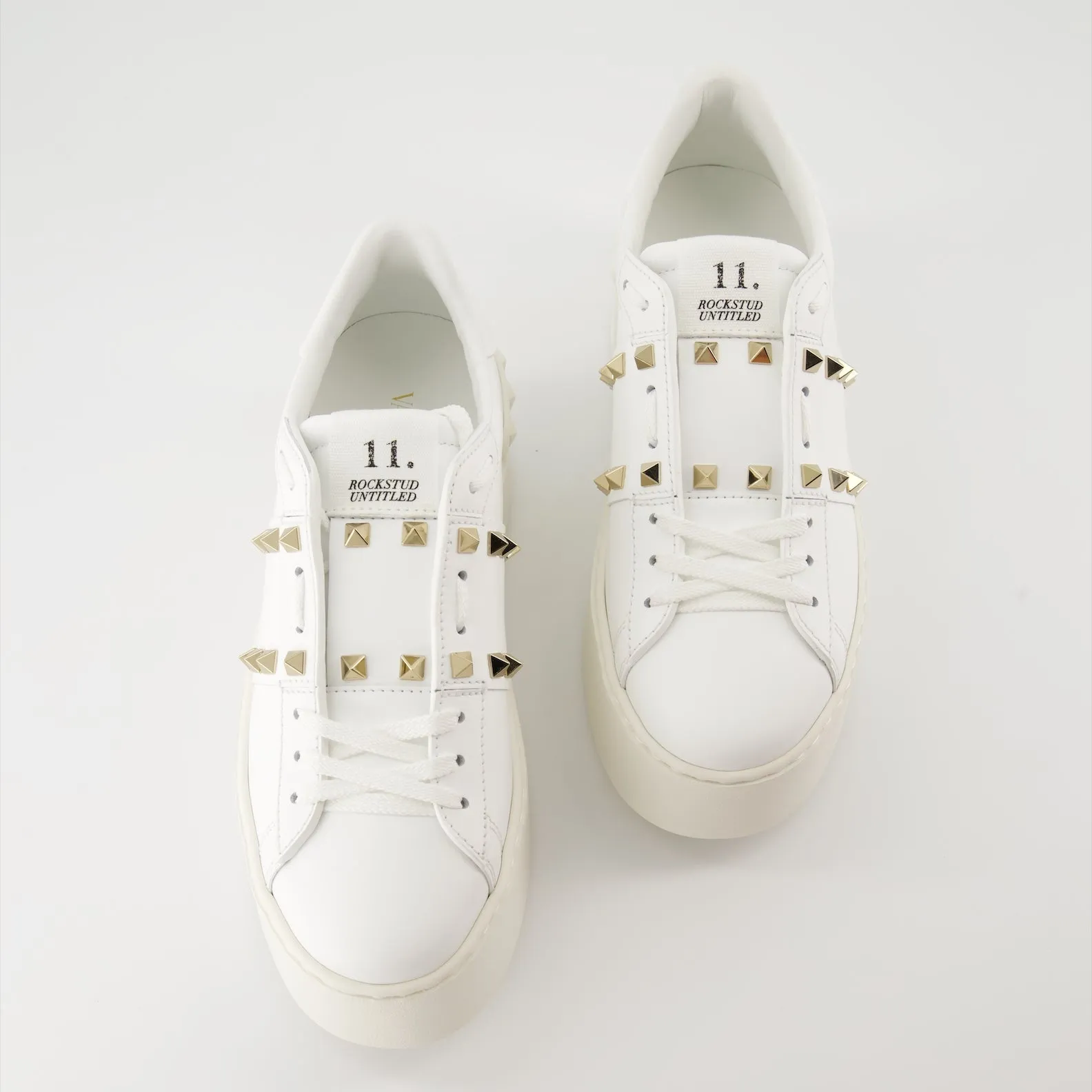 Rockstud Untitled Leather Flatform Sneakers