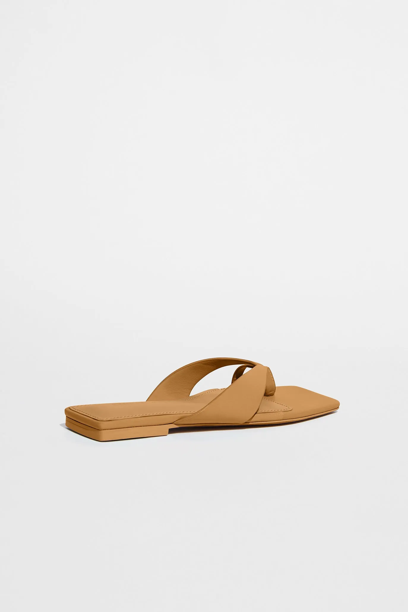 Shae Flat Sandal