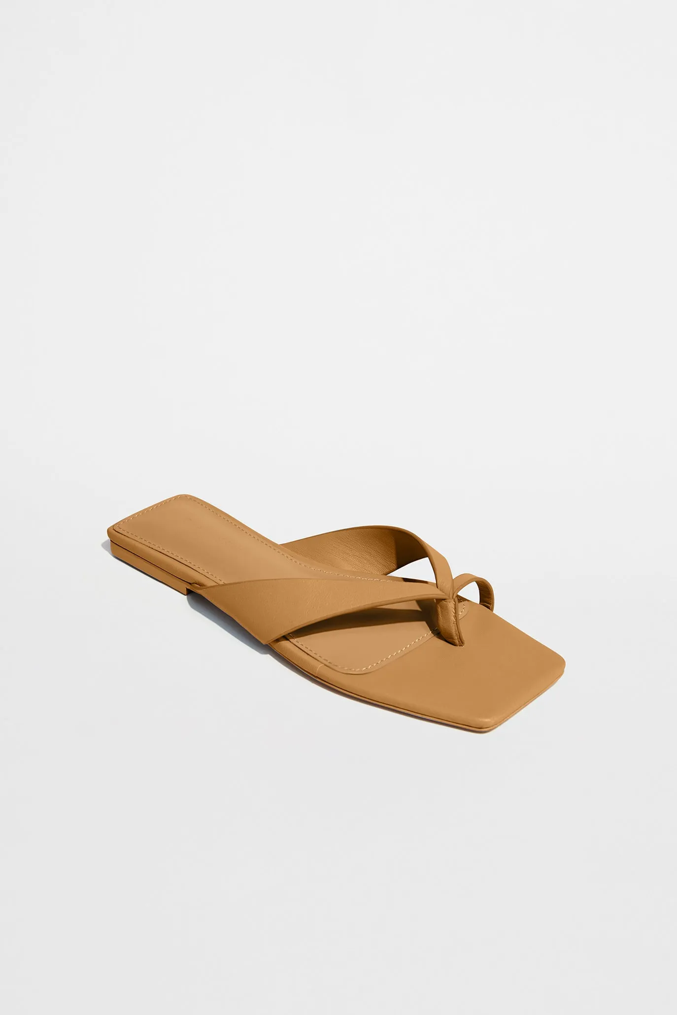 Shae Flat Sandal