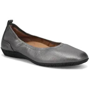 Taos Women's Chit Chat Flat