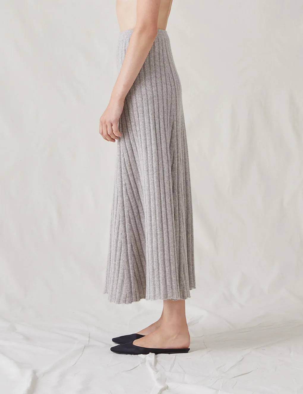 The Cashmere Knit Skirt