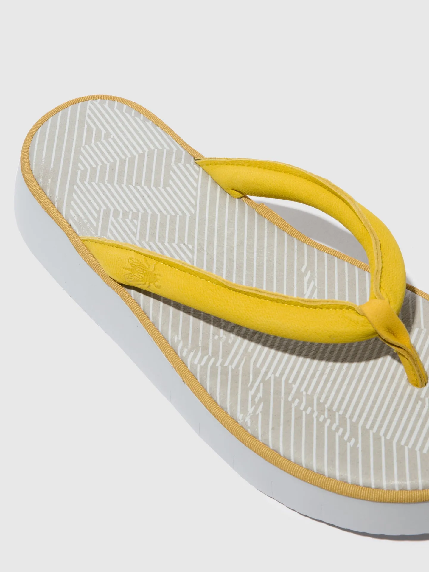 Thong Sandals CADI277FLY CUPIDO BRIGHT YELLOW