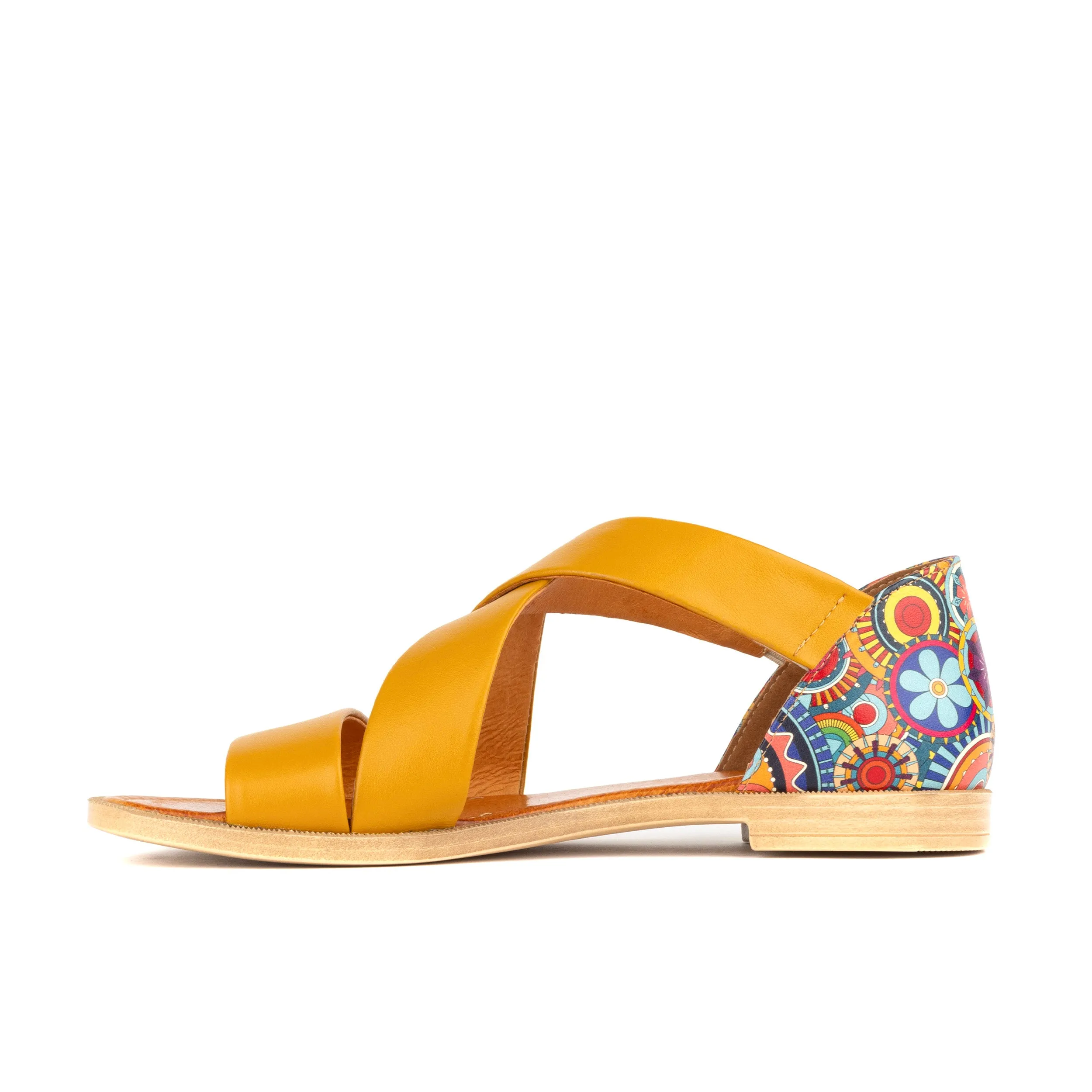 TUCAN YELLOW SIGNATURE - Women's leather flat strappy sandal with covered heel