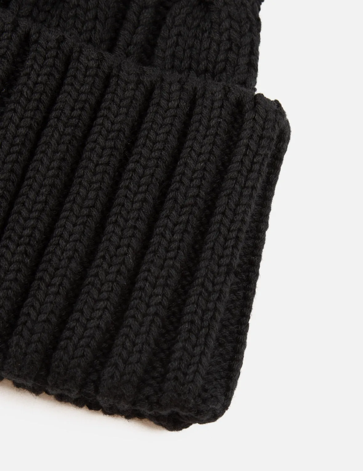 Twist-Straight Pattern Logo Label Knit Beanie