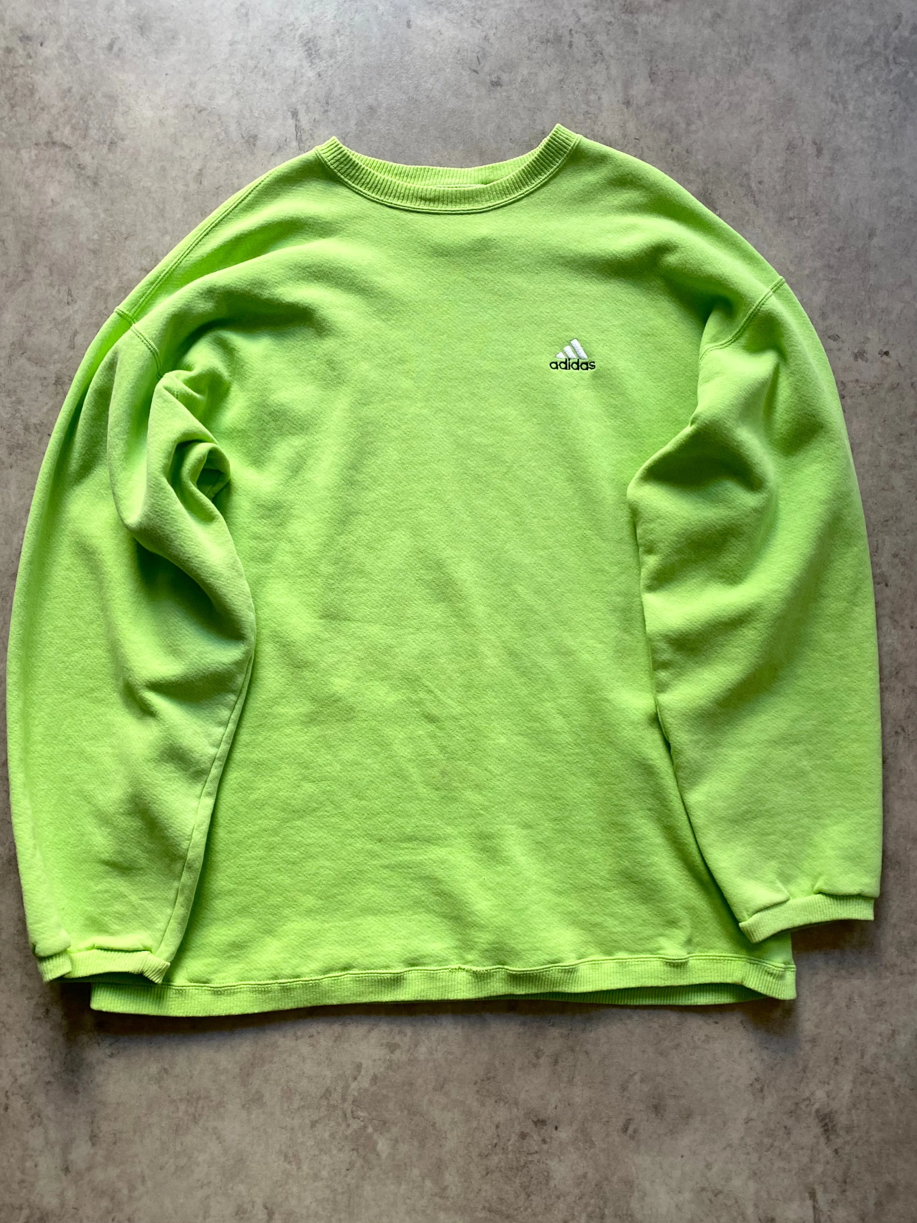 Adidas Crewneck Vintage XL - Shop Now