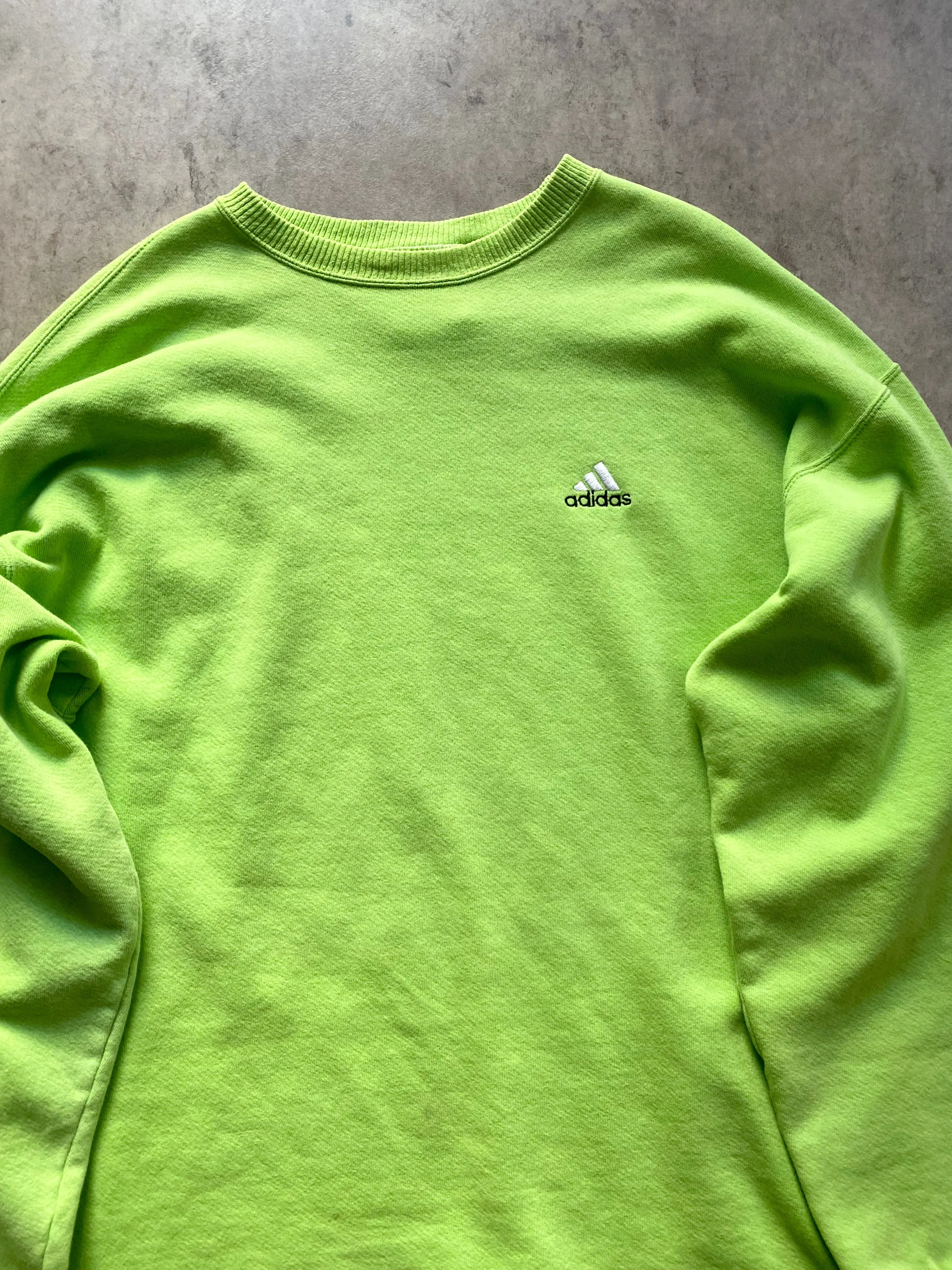 Adidas Crewneck Vintage XL - Shop Now