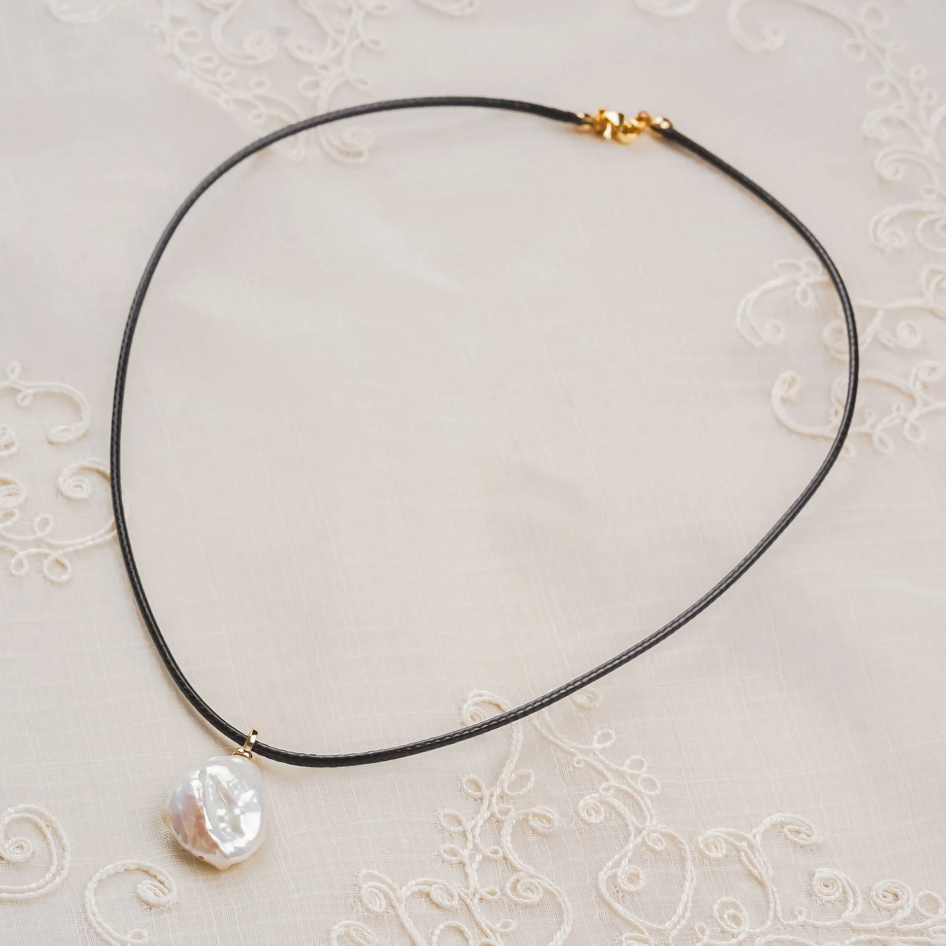 Wax Cord Necklace w/ Flat Baroque Pendant