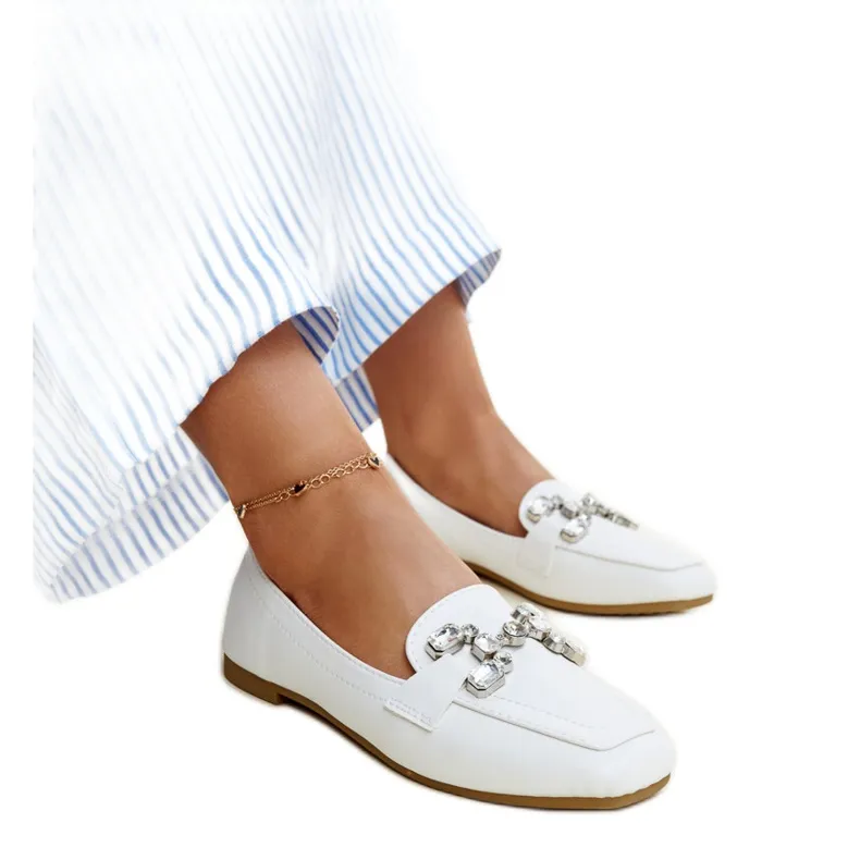 White moccasins zirconium Mali