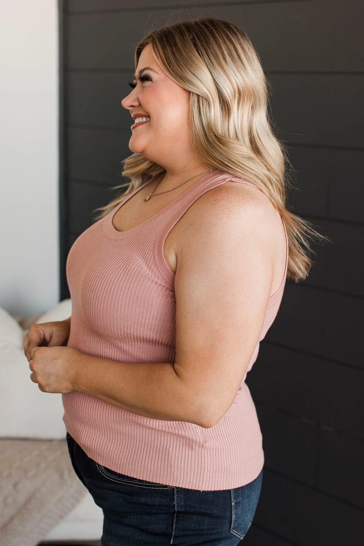 Fashionable Ribbed Knit Tank Top in Mauve