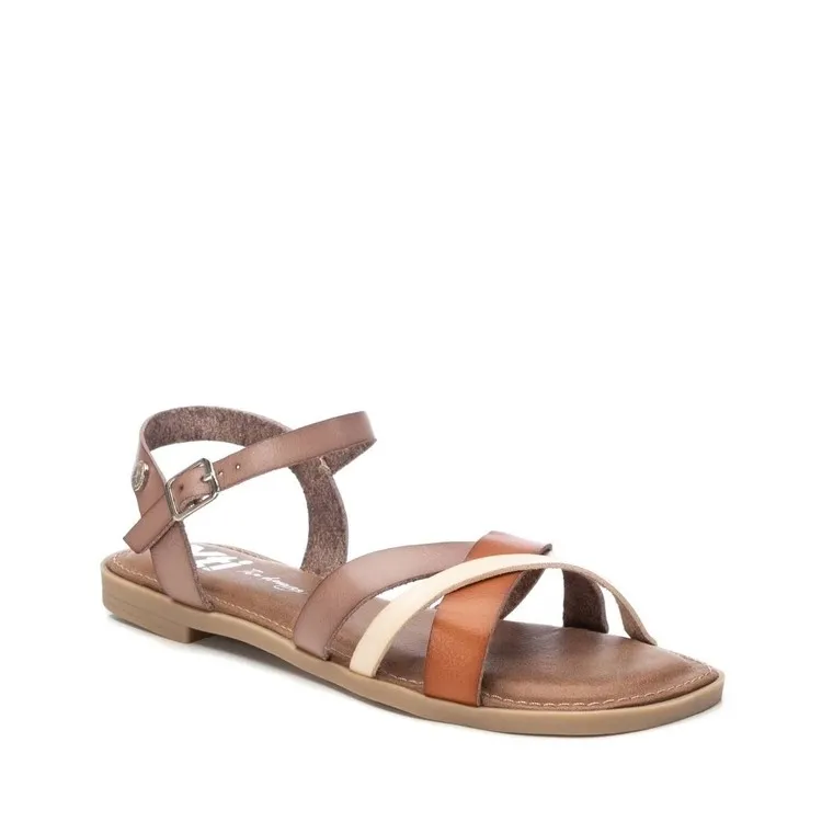 Flat Beige Women's Sandals by XTI